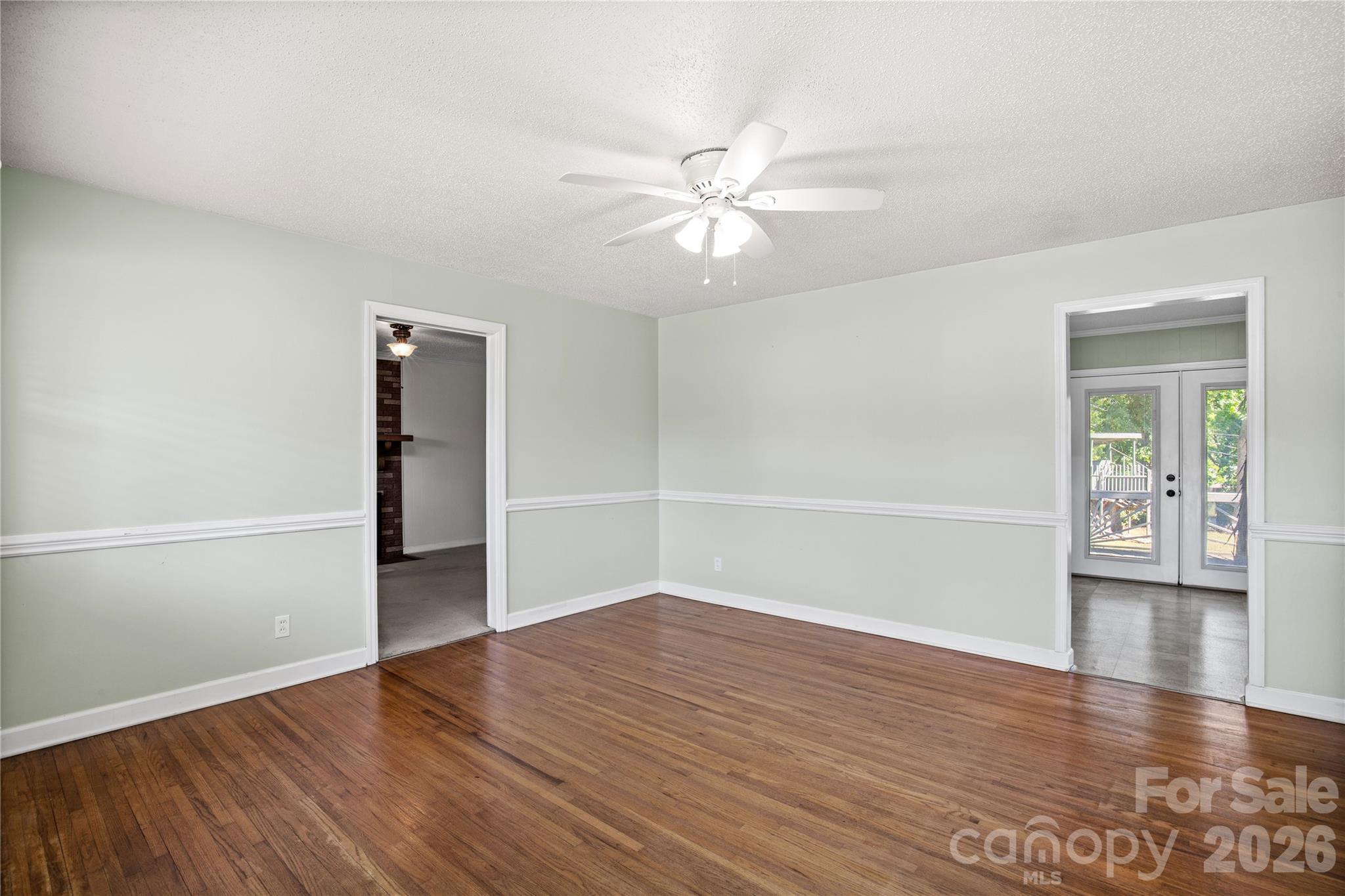 1422 Woodhaven Road