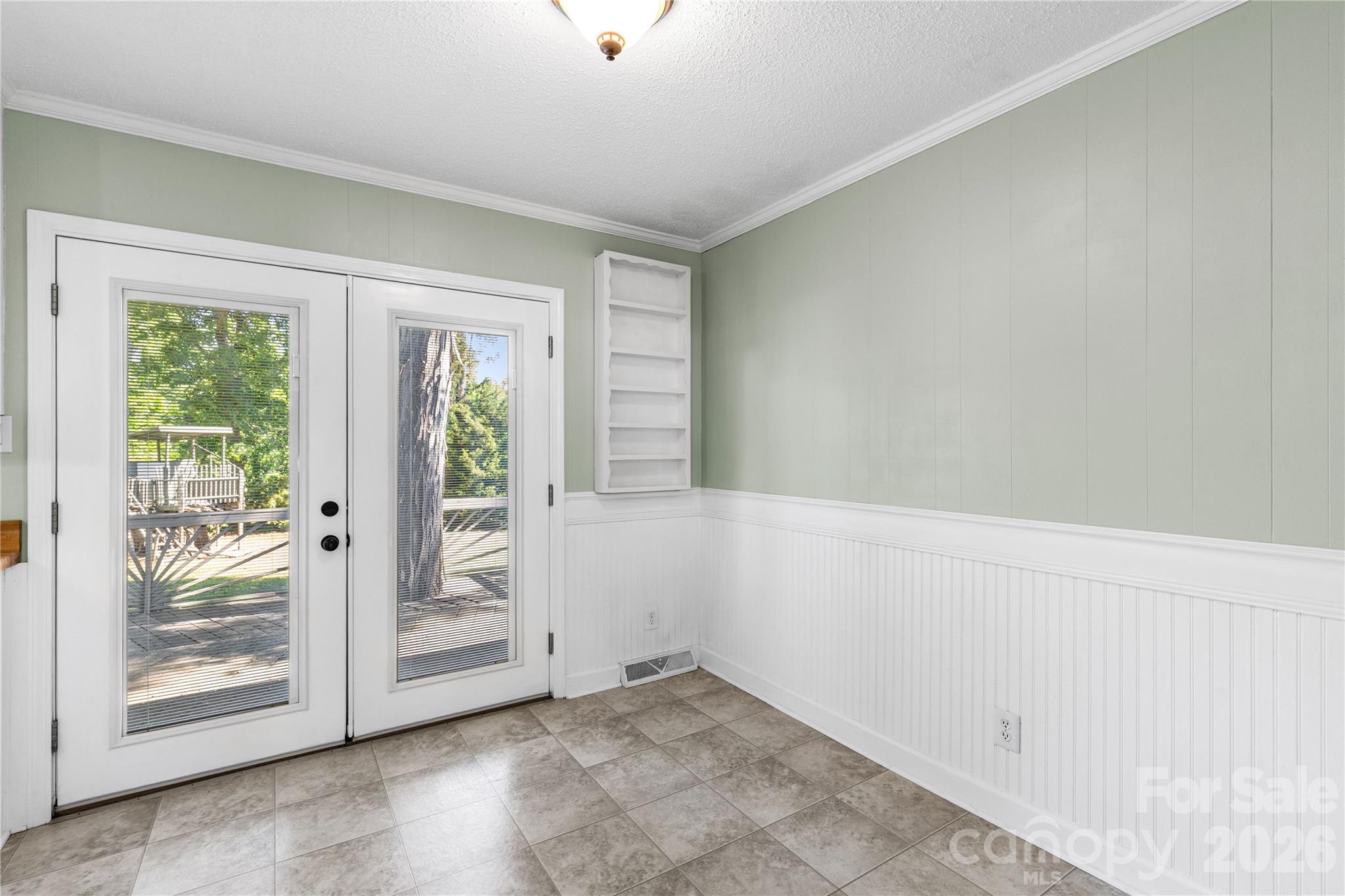 Oakwood Acres - Residential