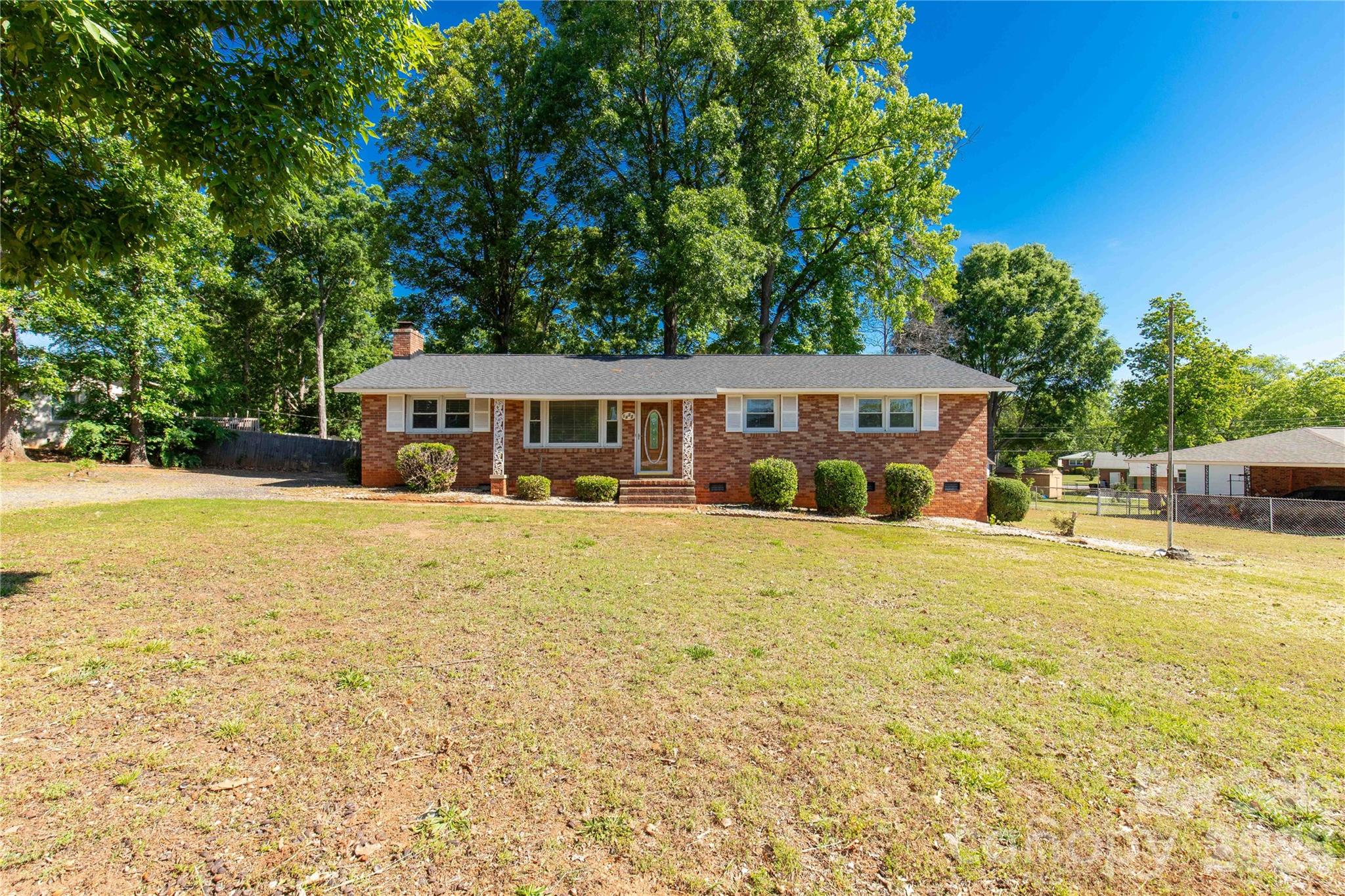1422 Woodhaven Road