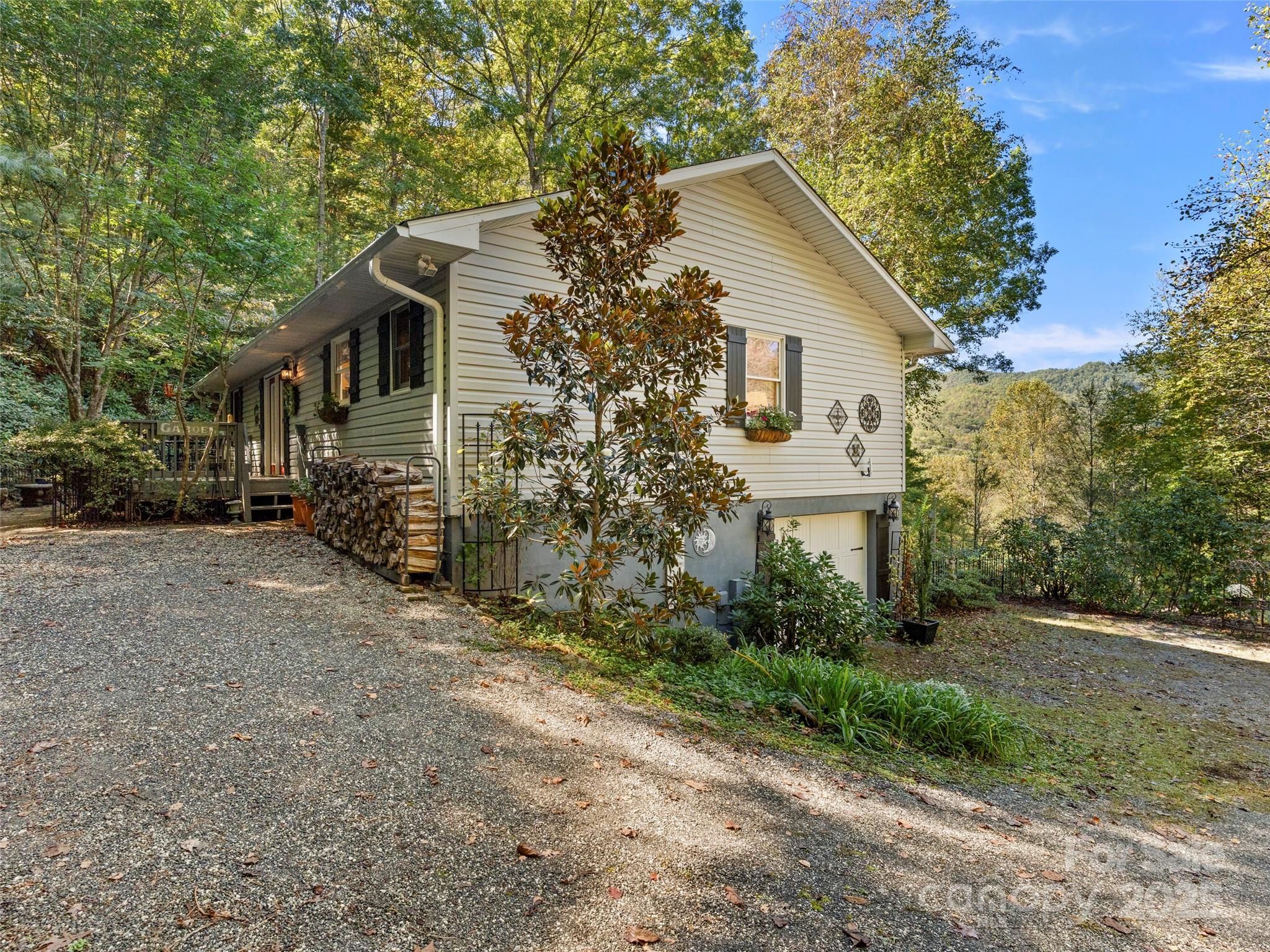 Ivy Ridge - Residential