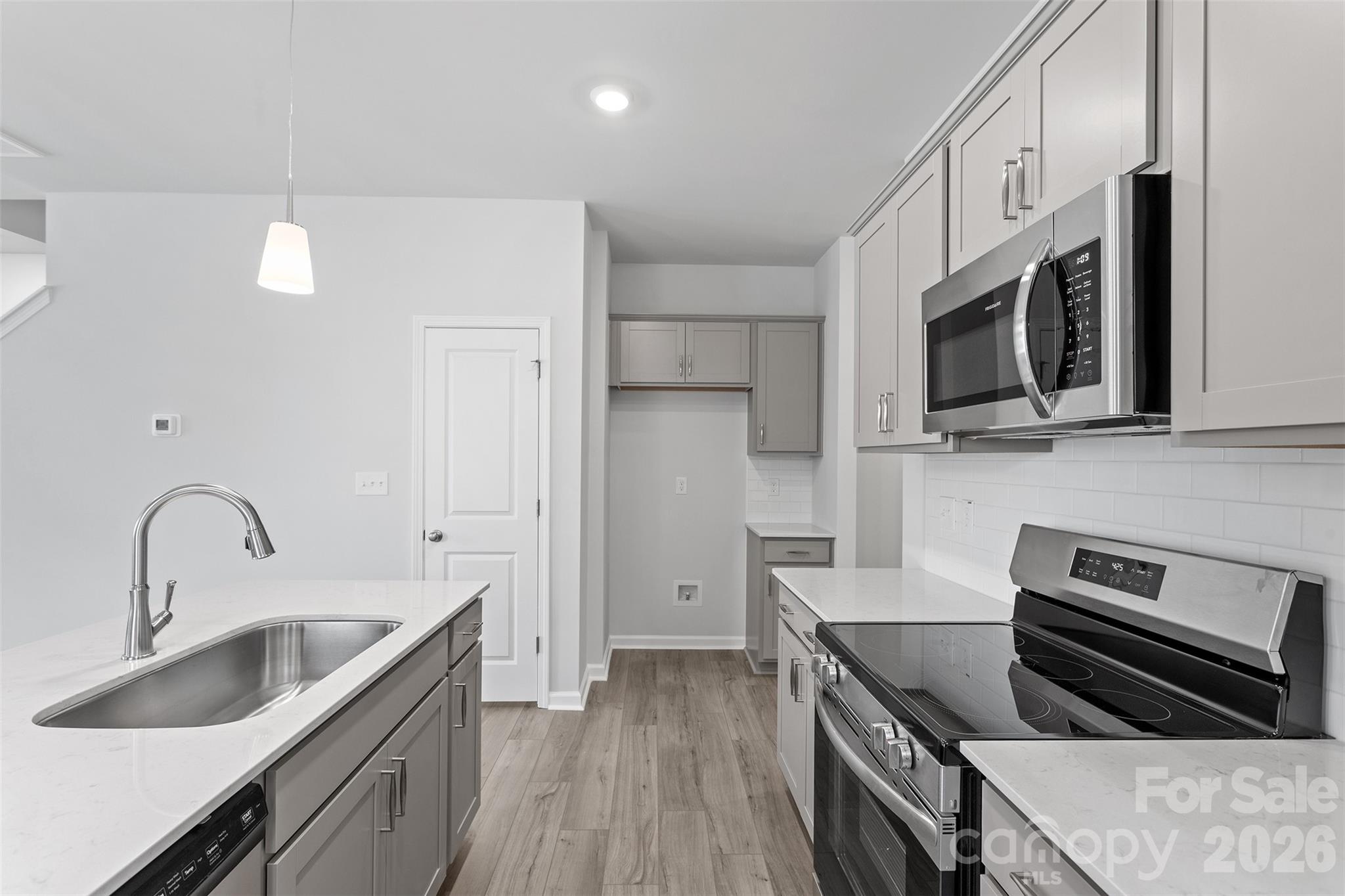 Sloan Station - Residential