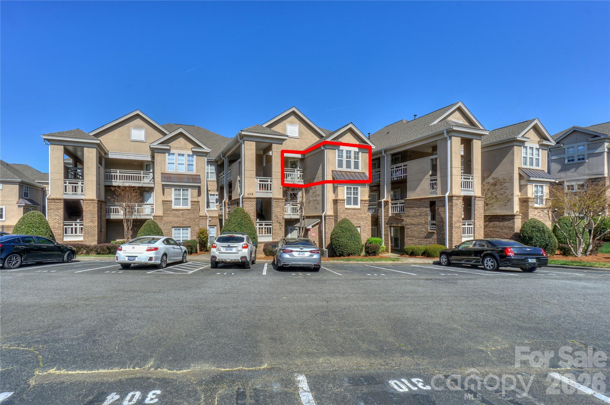 104 Pier 33 Drive 312