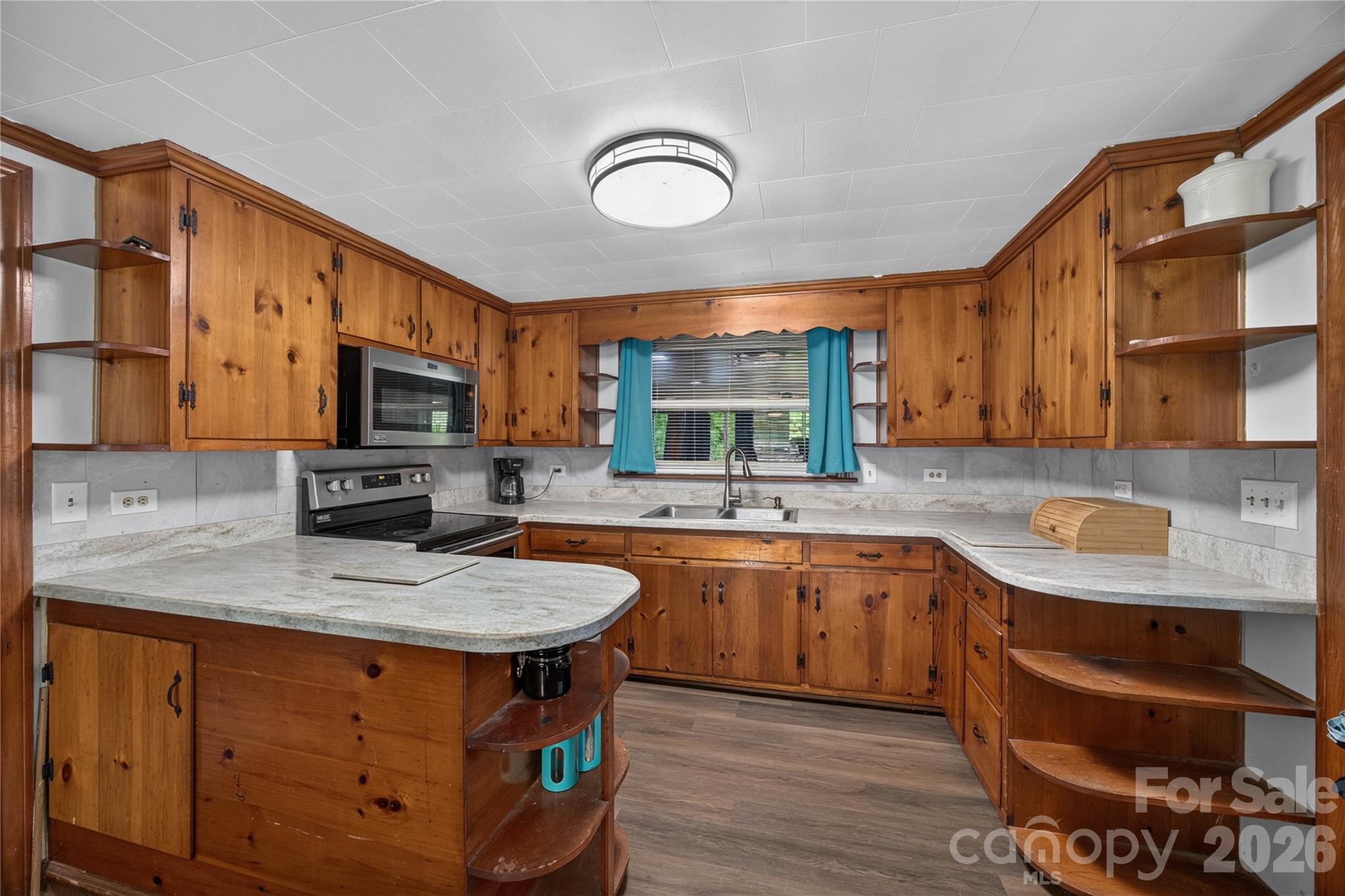 309 Sowers Ferry Road