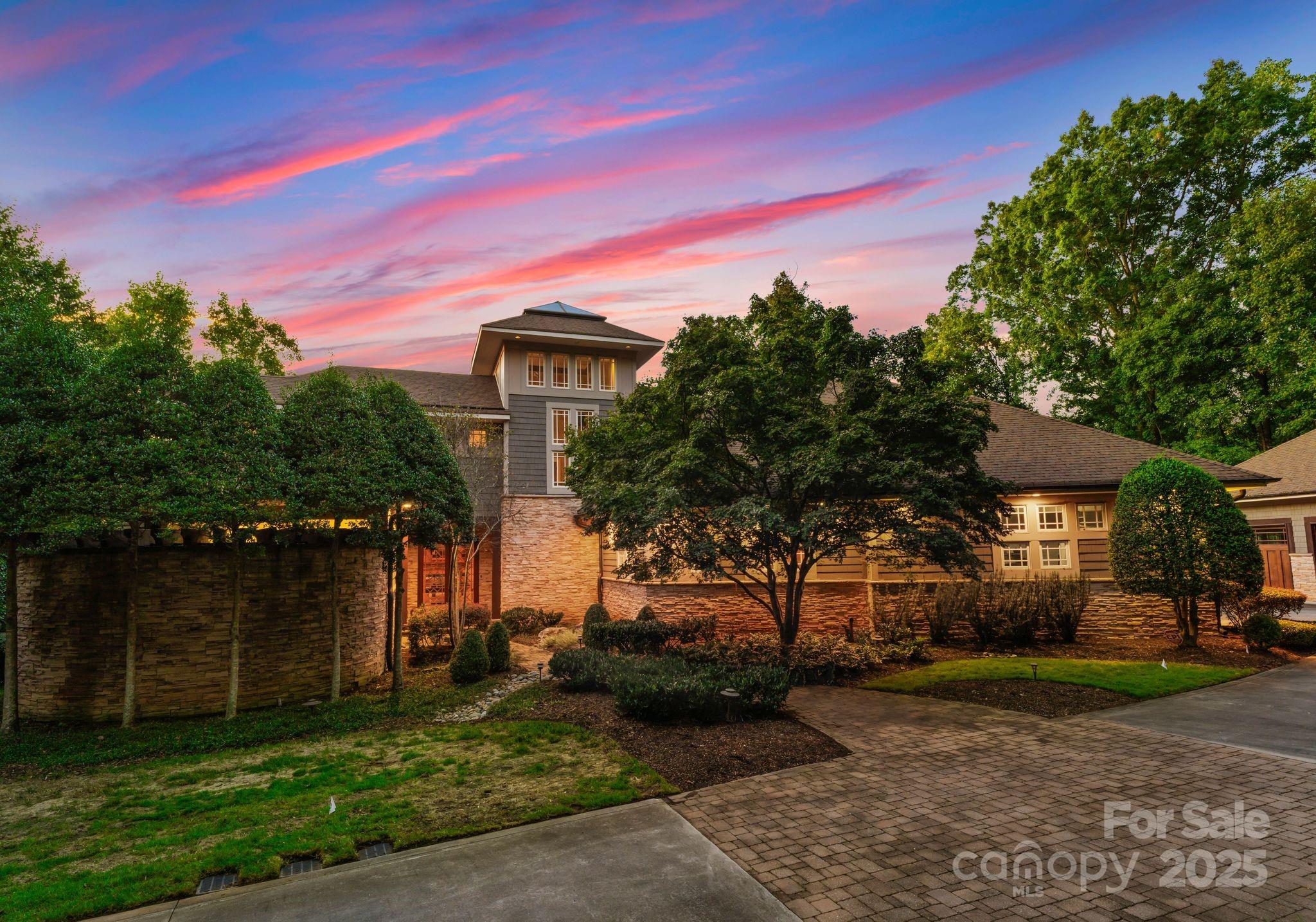10310 Wildlife Road