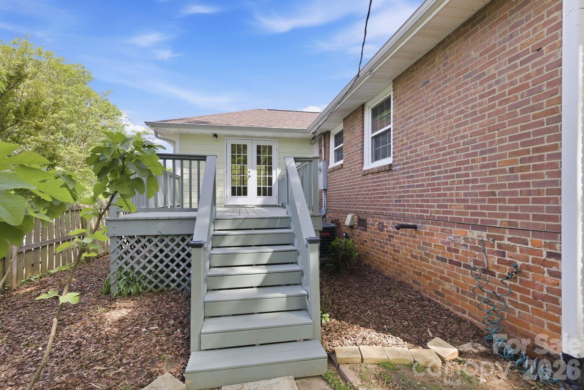 Madison Park - Residential