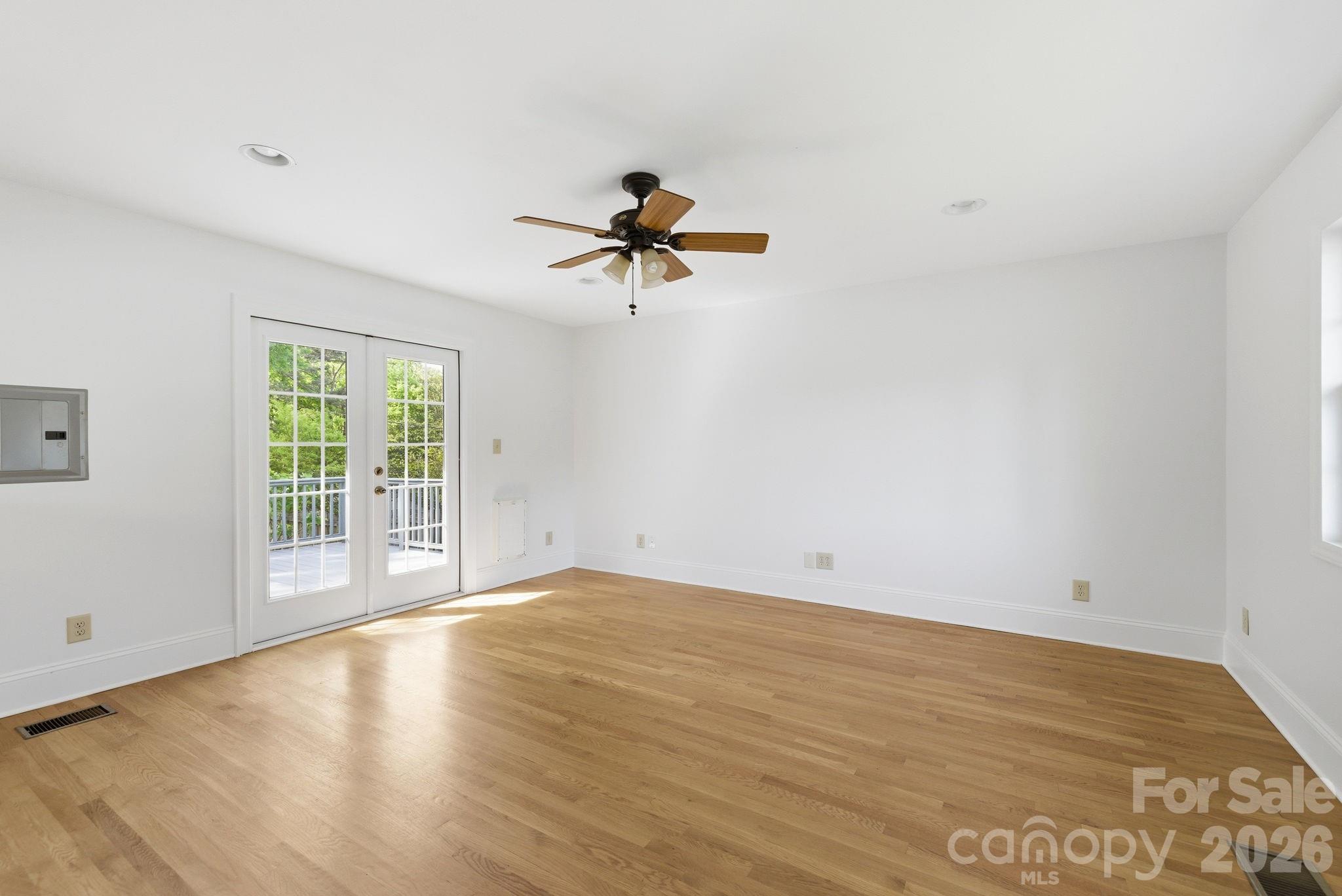 Madison Park - Residential