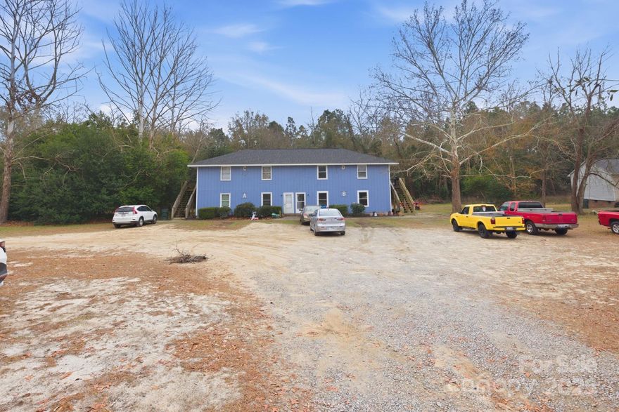 Great investment opportunity! This well-maintained quadplex offers strong income potential and long-term value. Ideal for investors looking to expand their portfolio or owner-occupants seeking rental income. Convenient location and solid rental demand. Schedule your showing today!