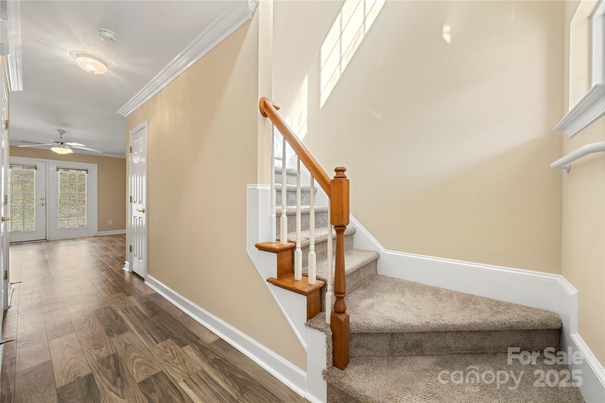 304 Valley Brook Lane SE