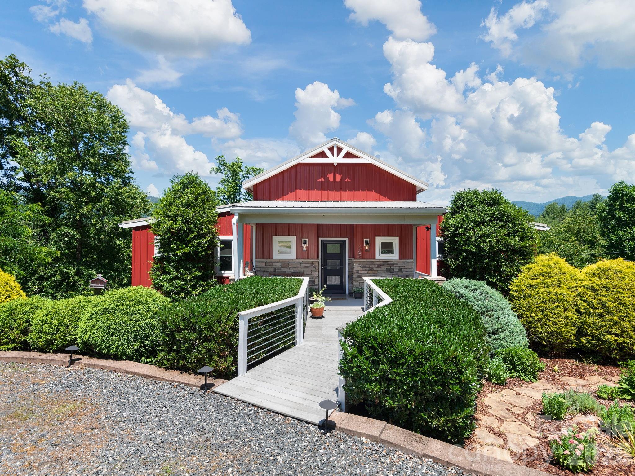 105 Upper Grove Lane