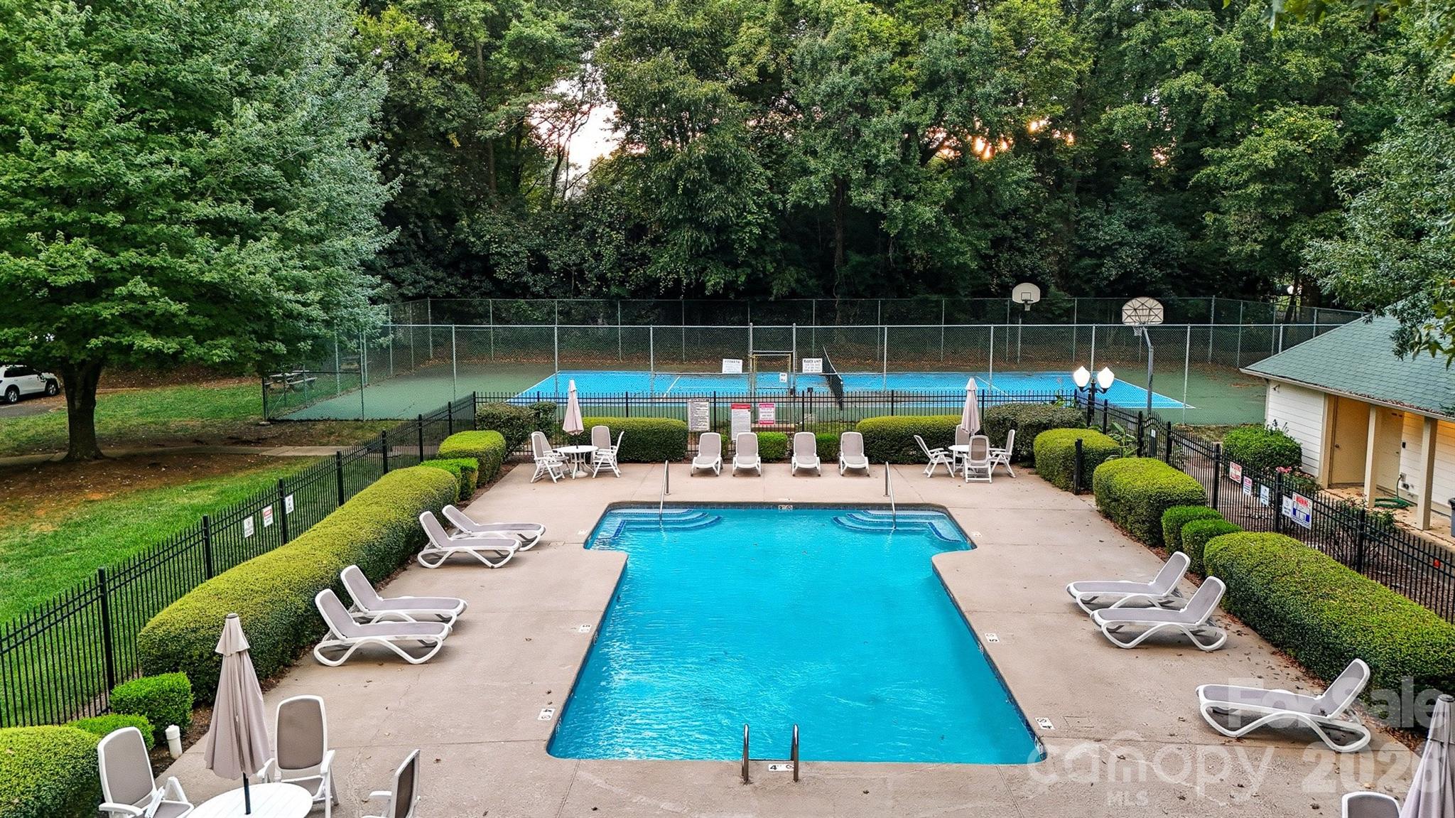 Churchill Downs - Residential