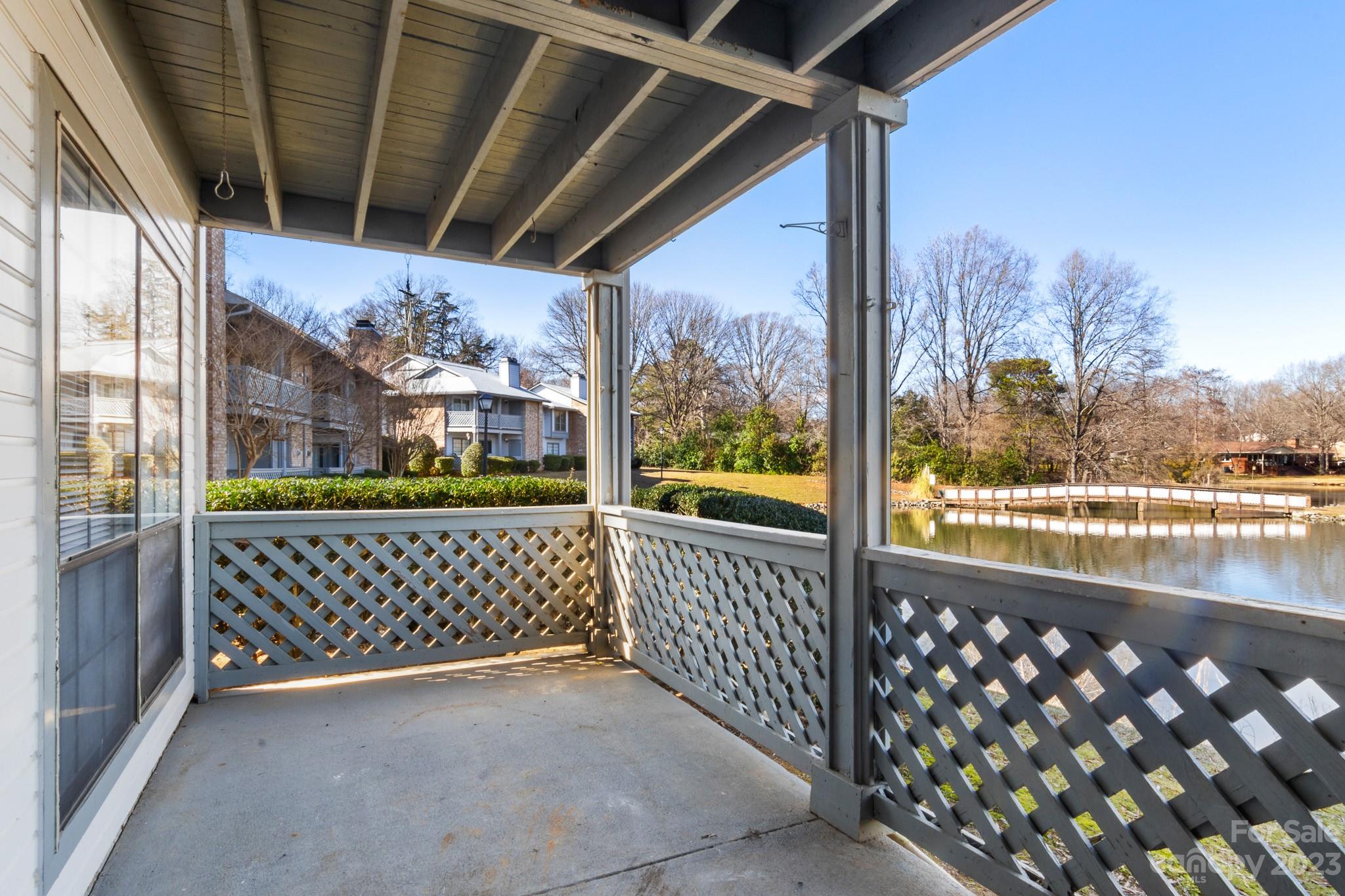 Harris Lake - Residential