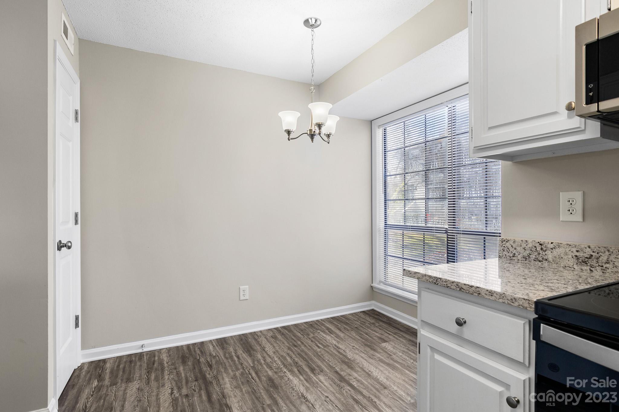 Harris Lake - Residential