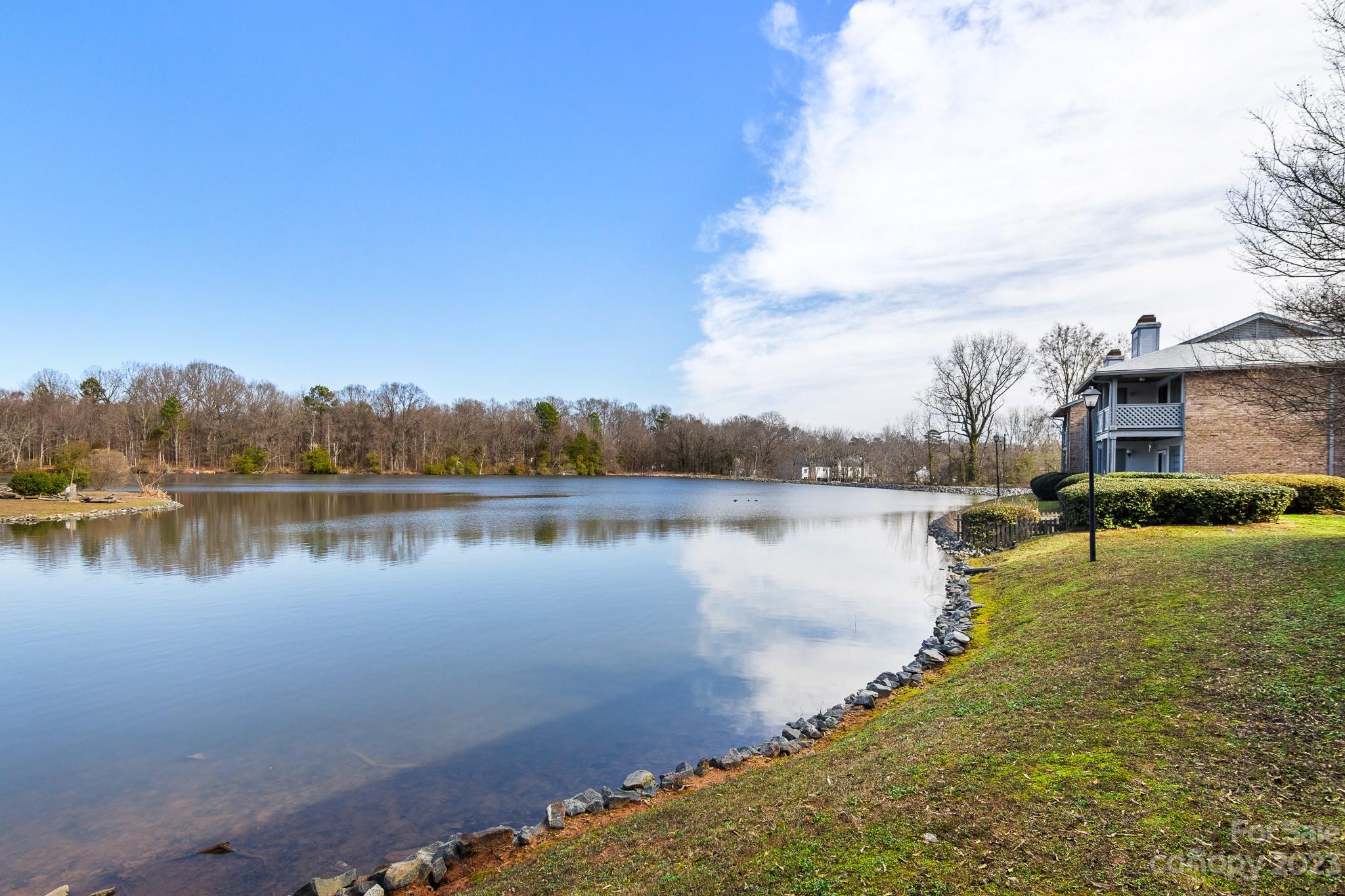 Harris Lake - Residential