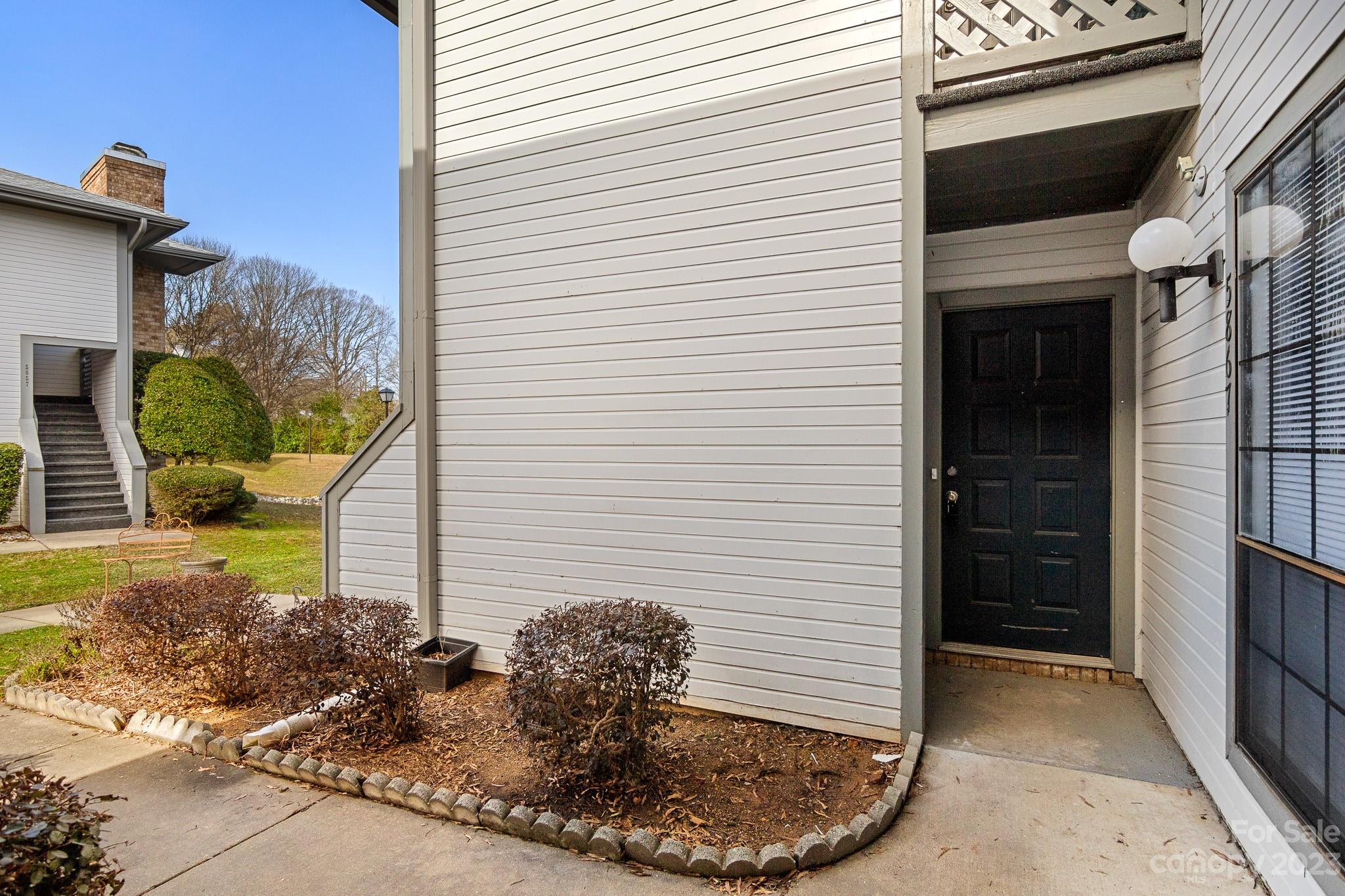 Harris Lake - Residential