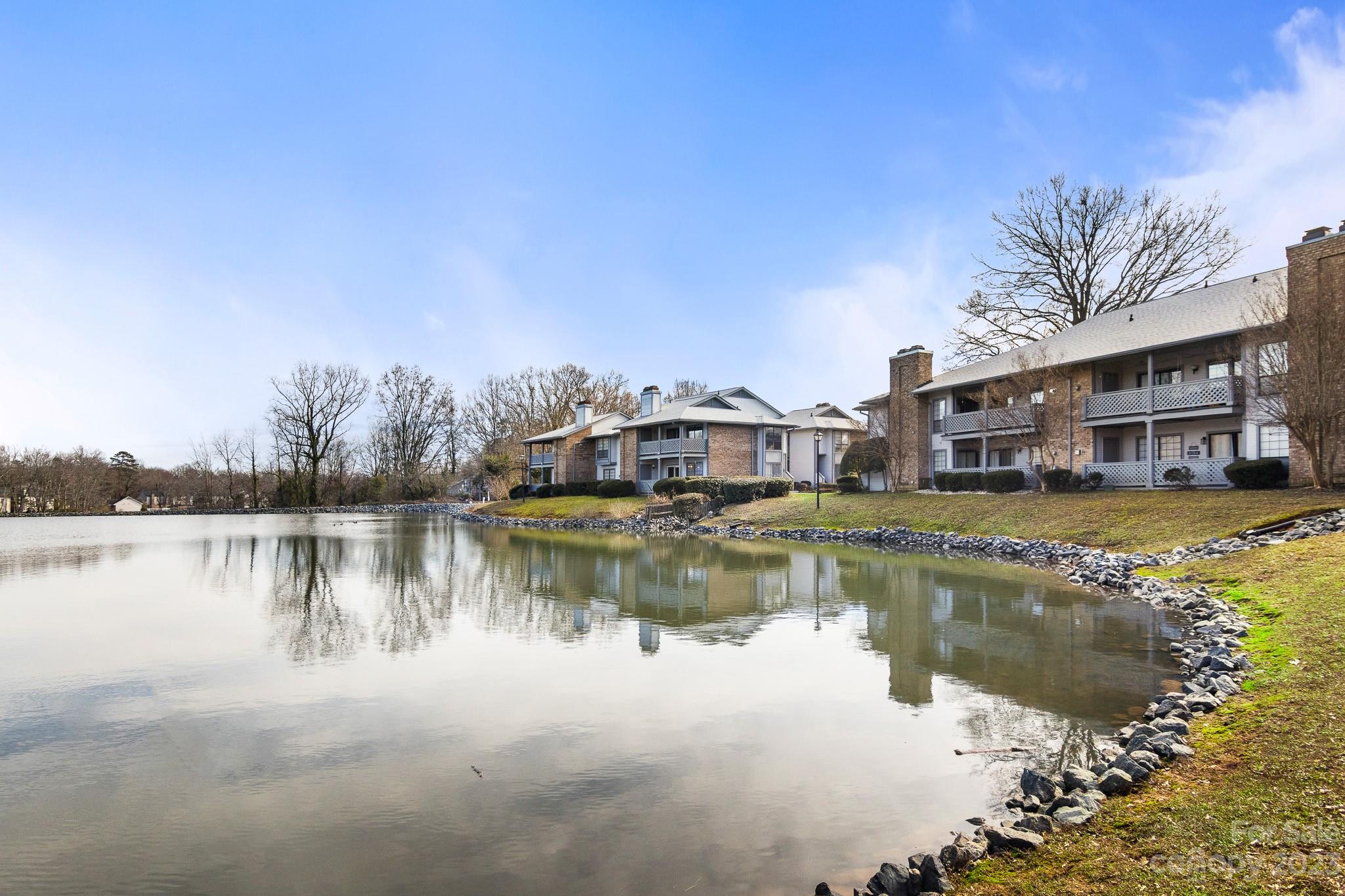 Harris Lake - Residential