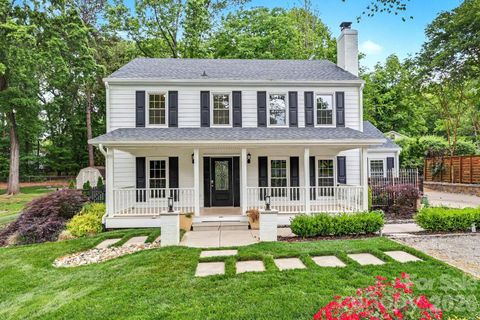 Photo of 917 Winter Wood Drive, Matthews, NC 28105 (MLS # 4364002)