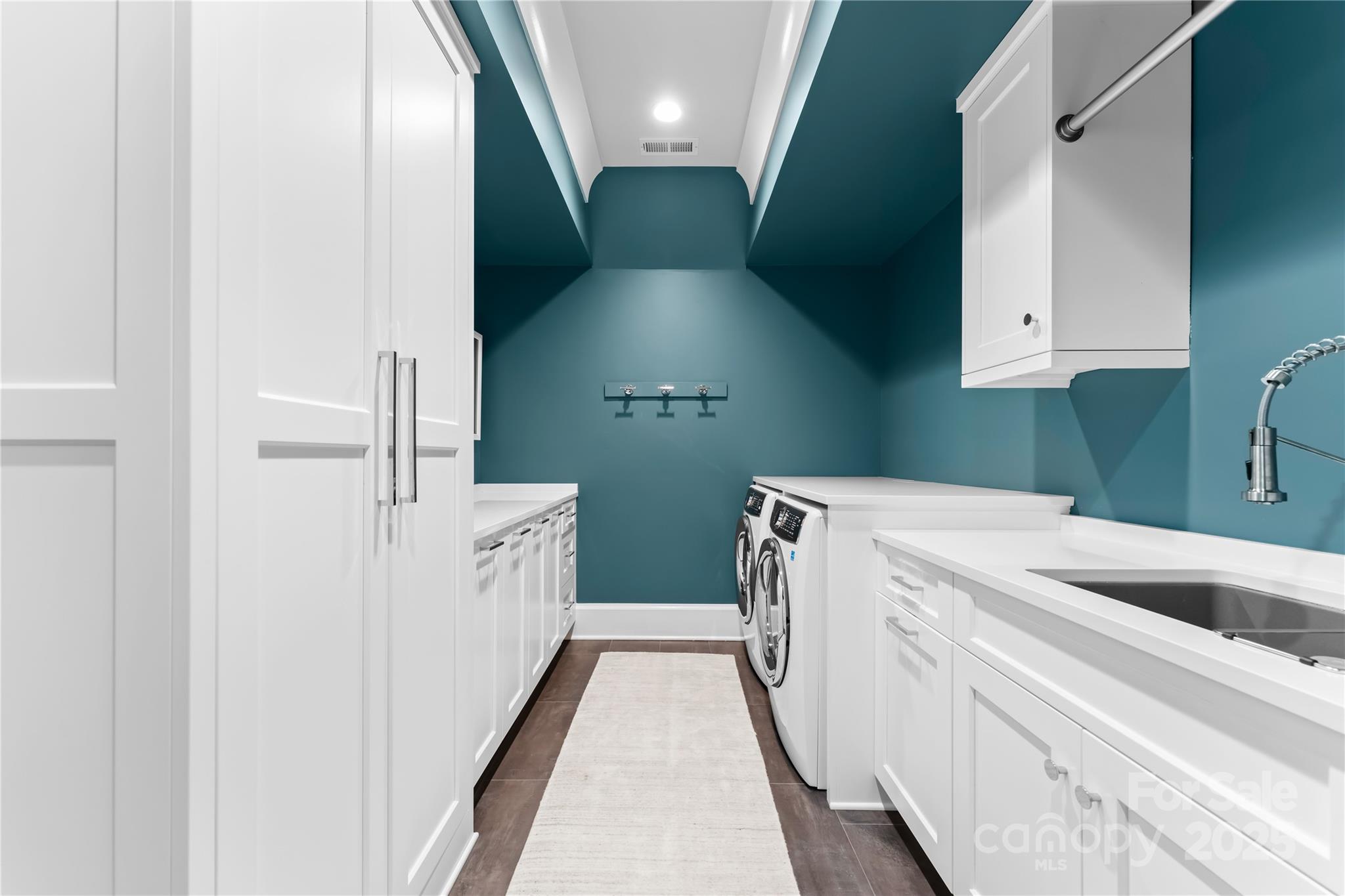 Foxcroft - Residential