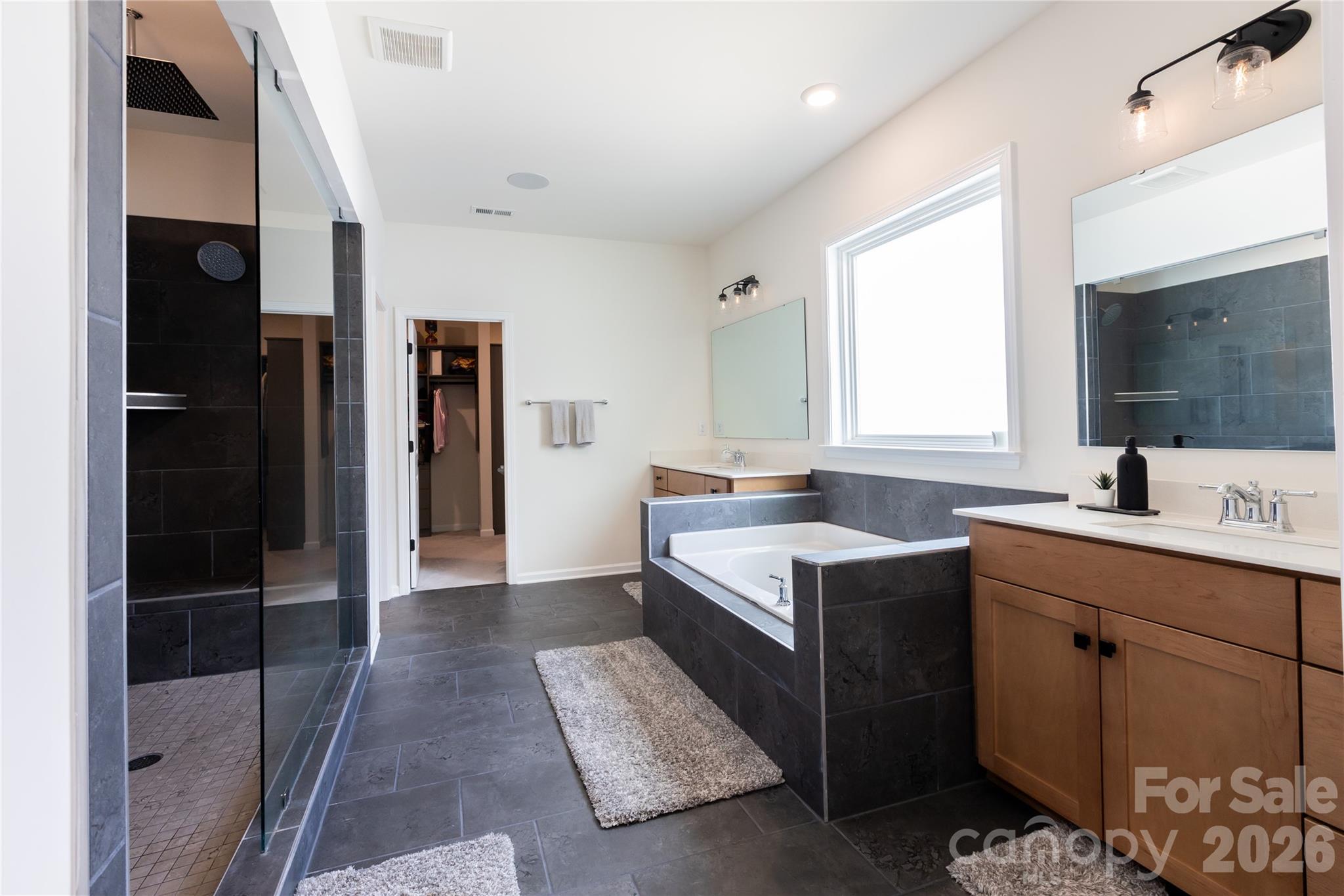 Summers Walk - Residential