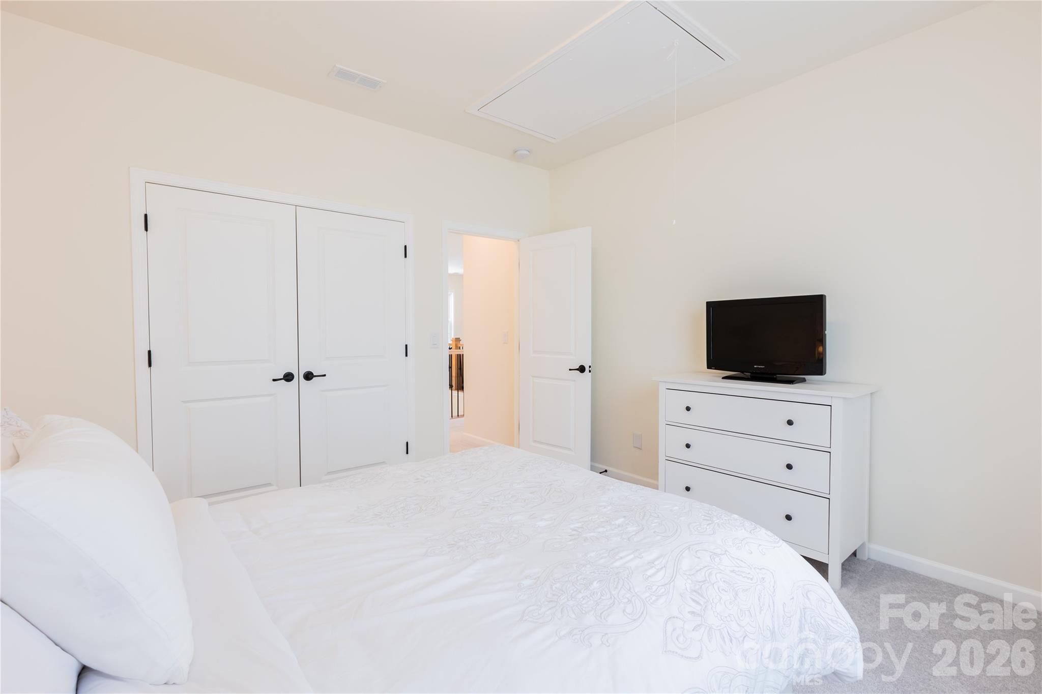 Summers Walk - Residential