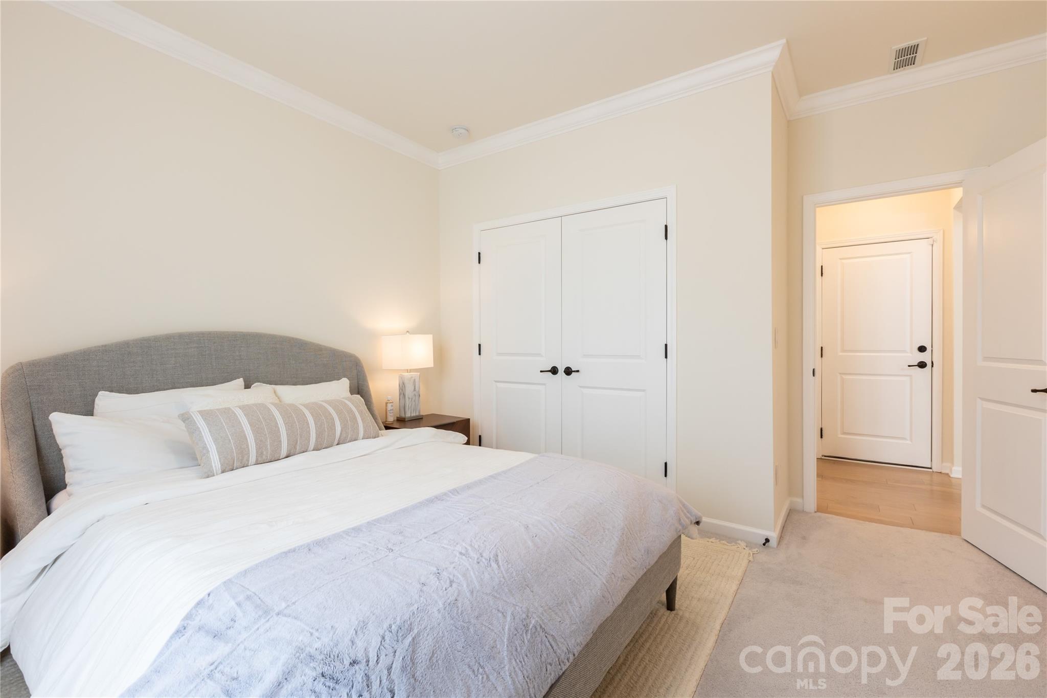 Summers Walk - Residential