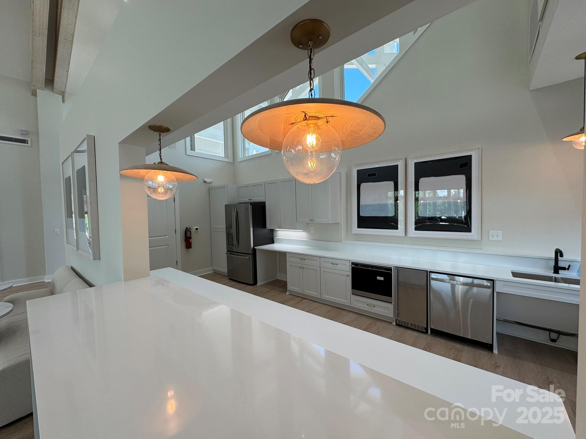 Lakeside Pointe - Residential