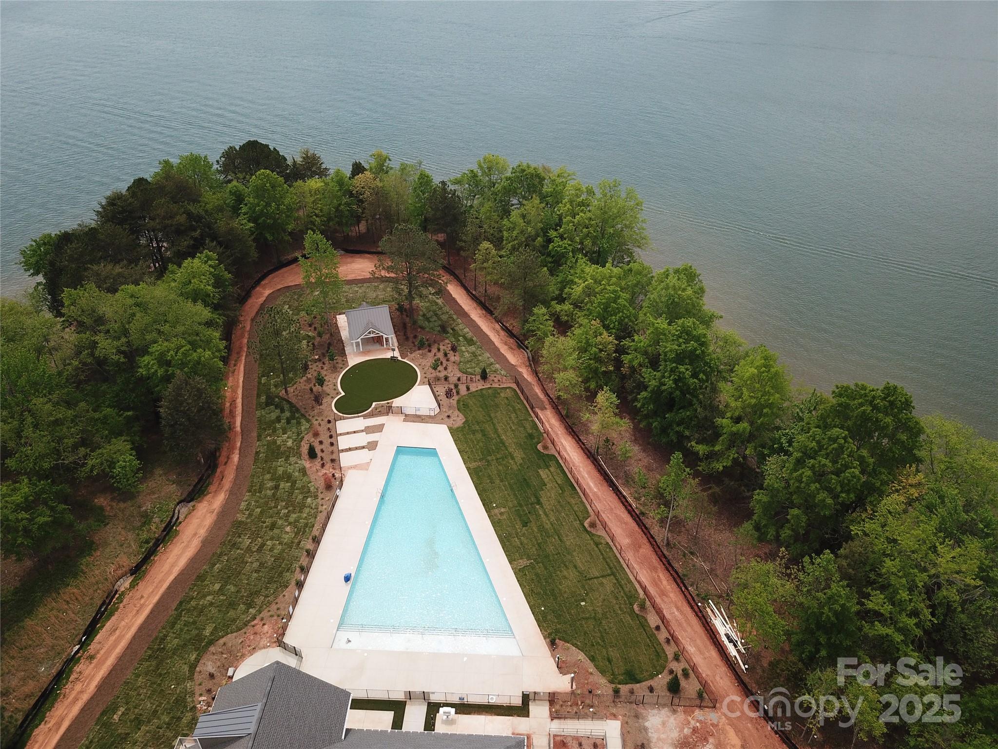 Lakeside Pointe - Residential