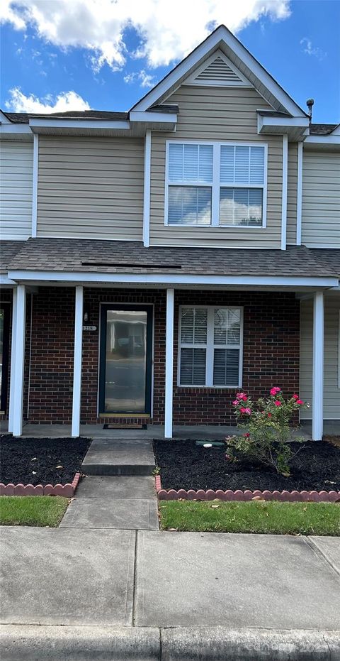 11218 Grass Field Road 1083 Charlotte NC 28213