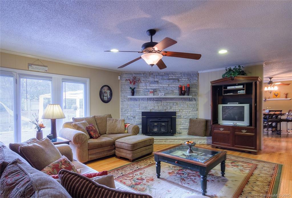 Meadow Lakes - Residential