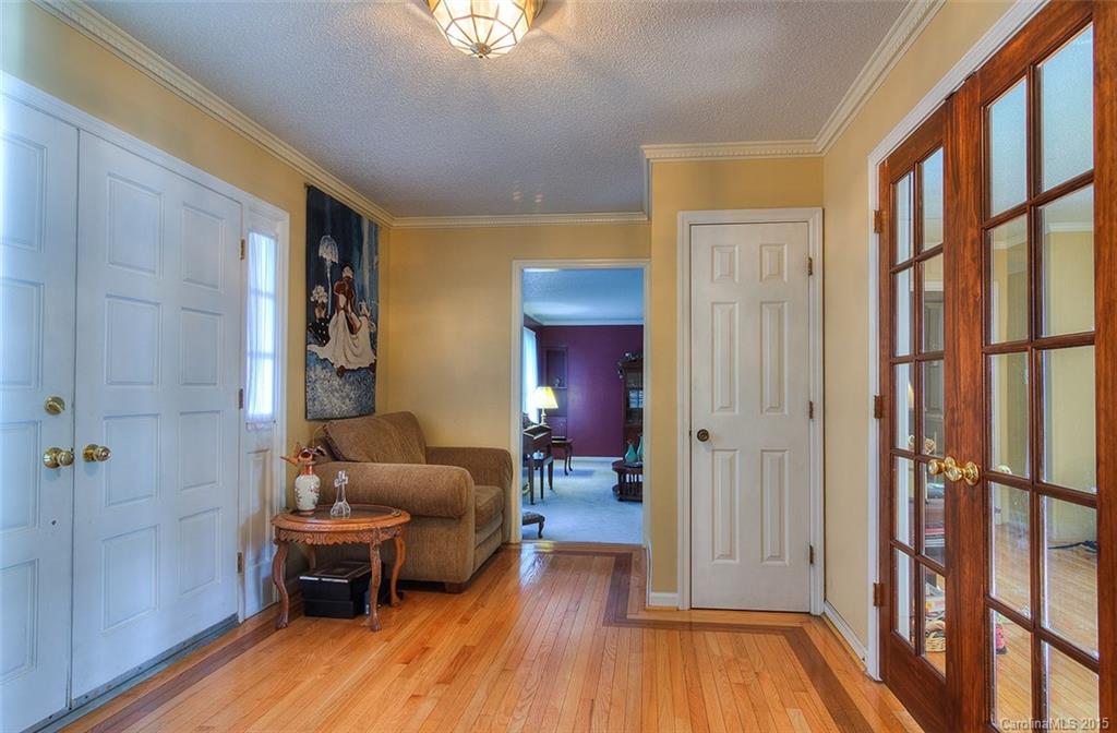 Meadow Lakes - Residential