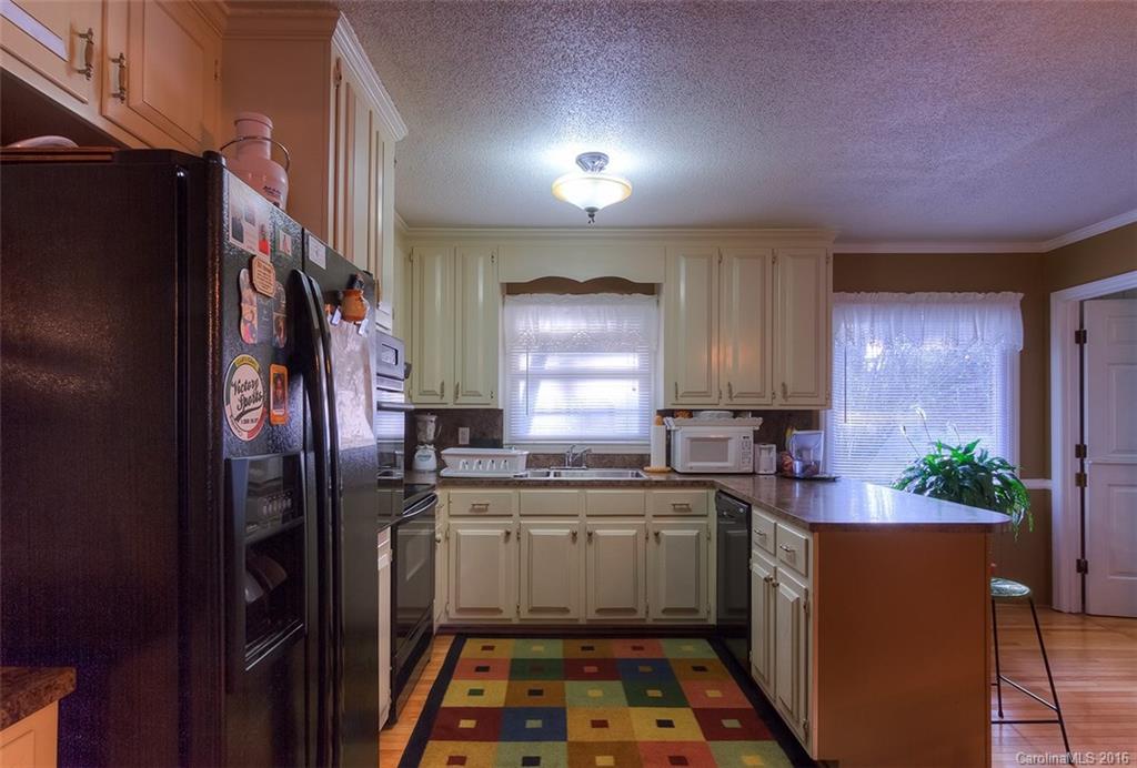 Meadow Lakes - Residential