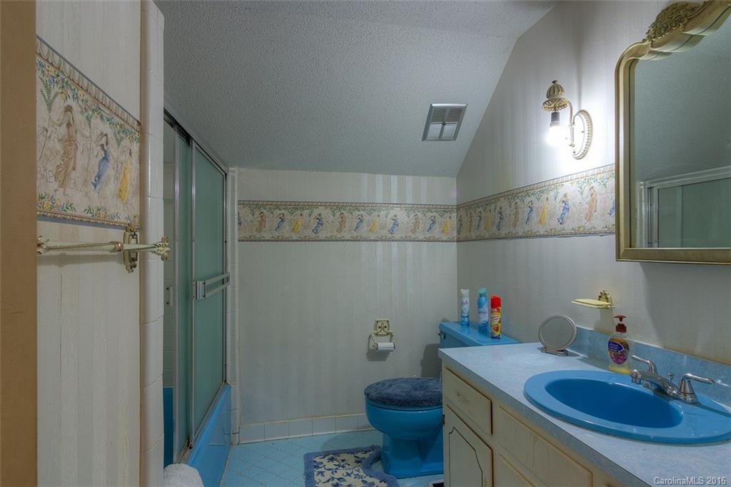 Meadow Lakes - Residential