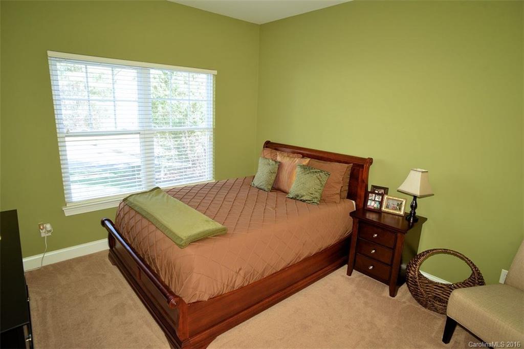 Seven Oaks - Residential