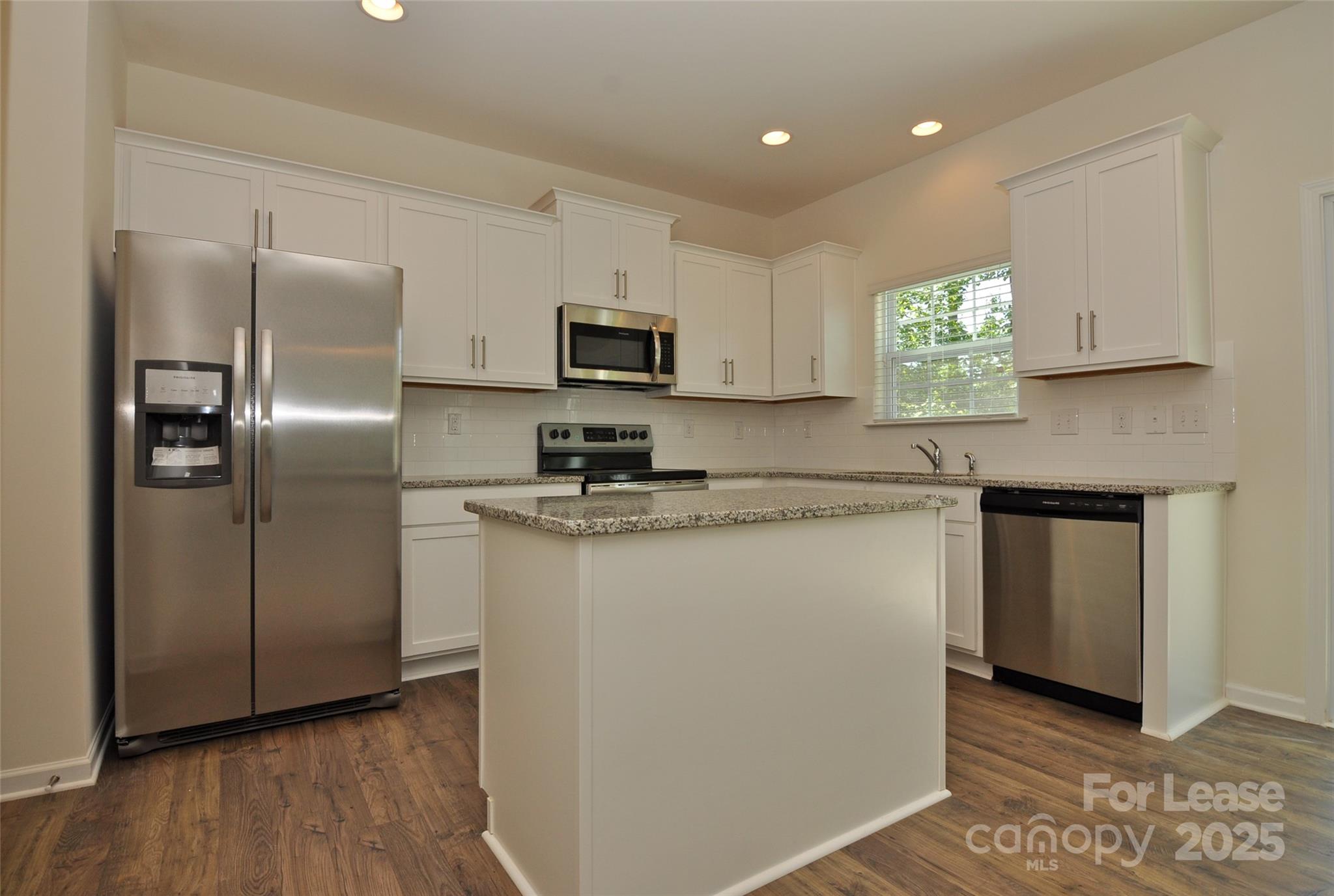 180 King William Drive