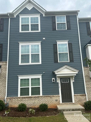 2129 TUPELO GROVE LN, GASTONIA, NC 28054 - Image e5cf735cf469ad0820b5b4e69ccd2e9d/321470614