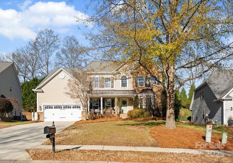 Photo of 7519 Greylock Ridge Road, Matthews, NC 28105 (MLS # 4330676)
