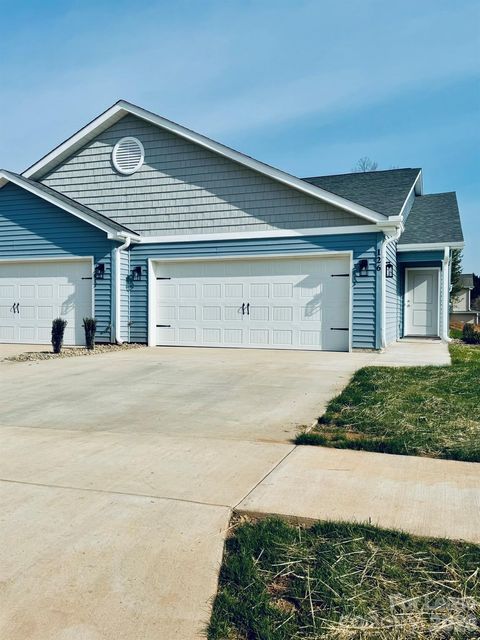 Photo of 126 Brawley Villas Place, Mooresville, NC 28117 (MLS # 4376276)
