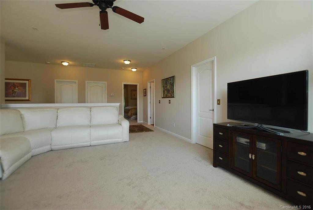 Creekshire Estates - Residential Lease