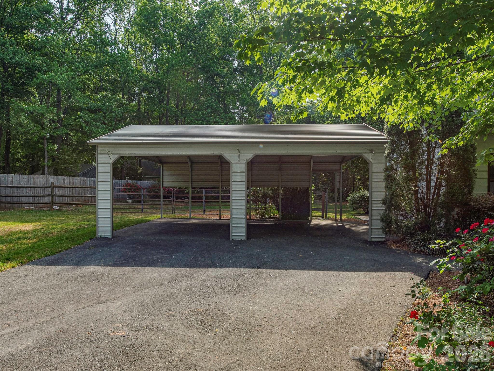 Plantation Forest - Residential