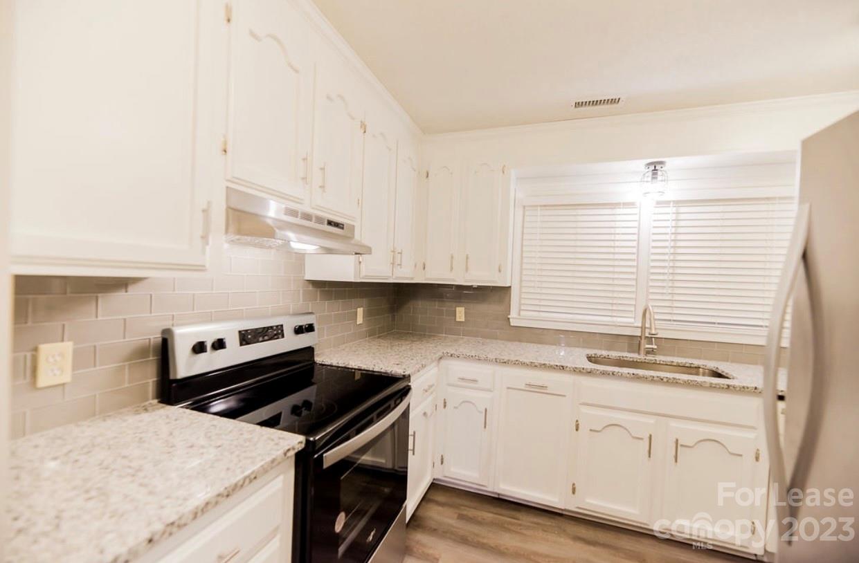 Windtree - Residential Lease