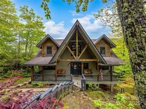 399 Toxaway Court Lake Toxaway NC 28747