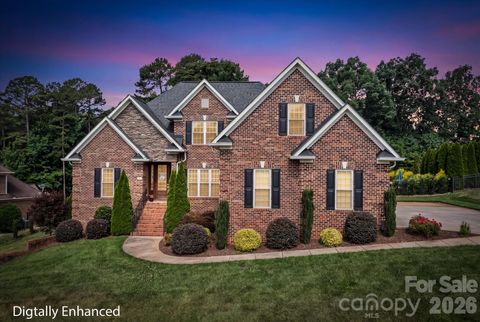 Photo of 115 Orchard Farm Lane, Mooresville, NC 28117 (MLS # 4400248)