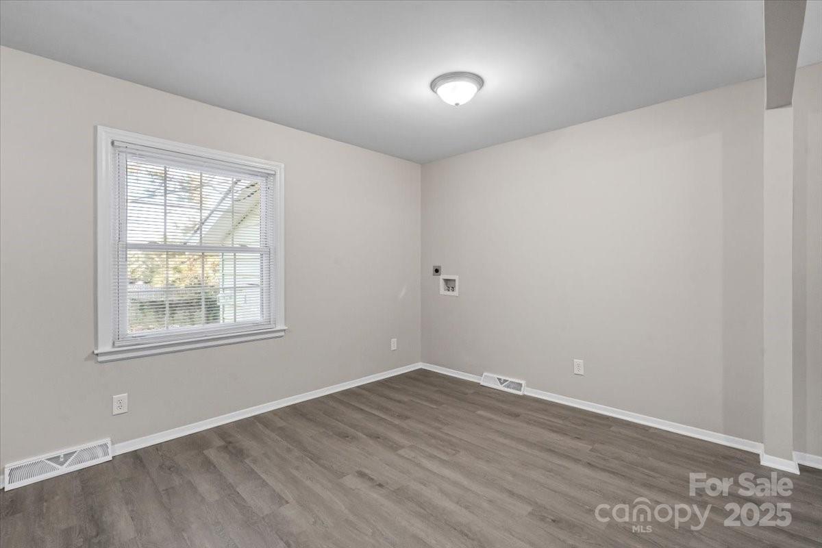 2606 Abelwood Road