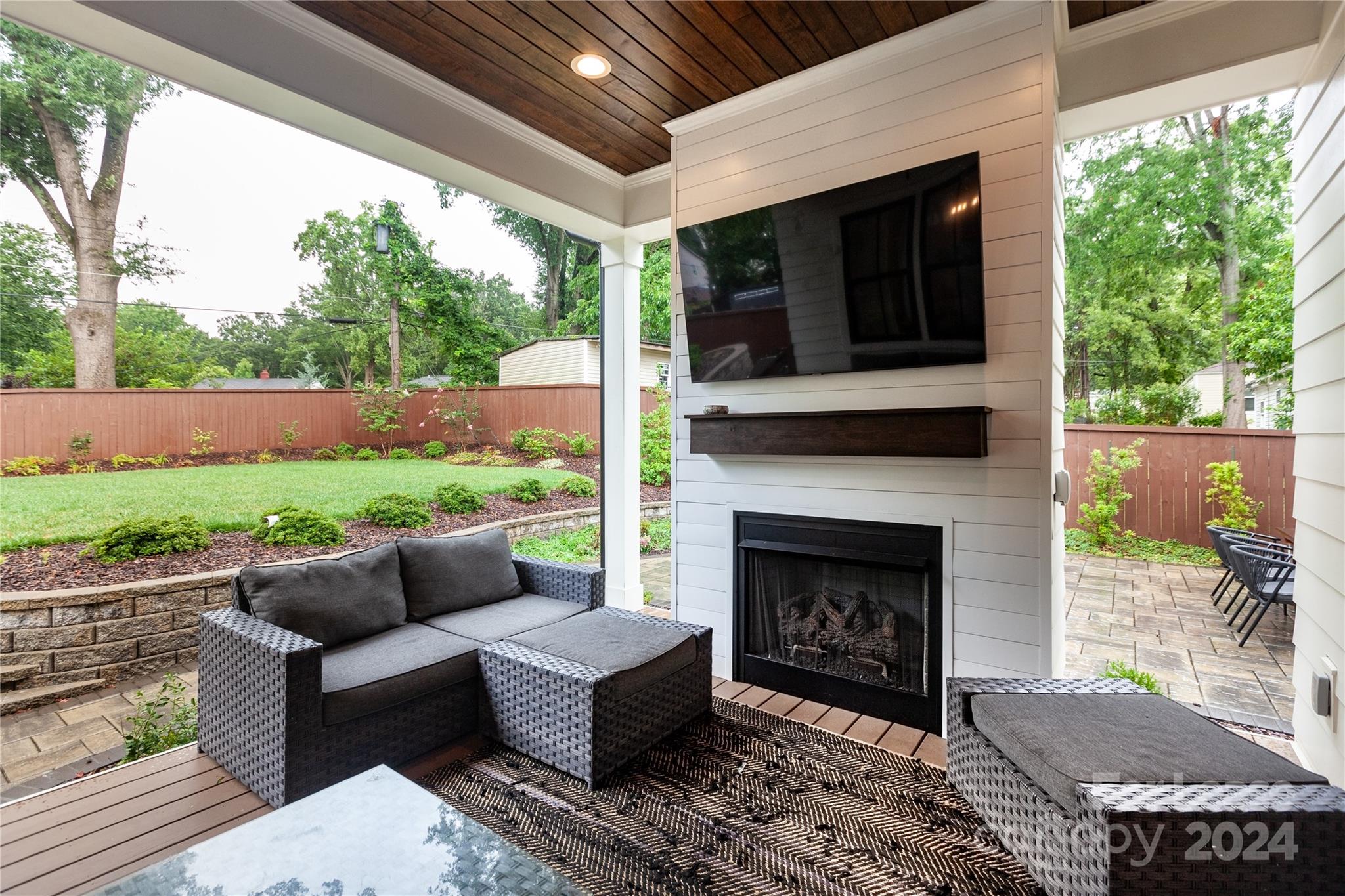 Villa Heights - Residential Lease