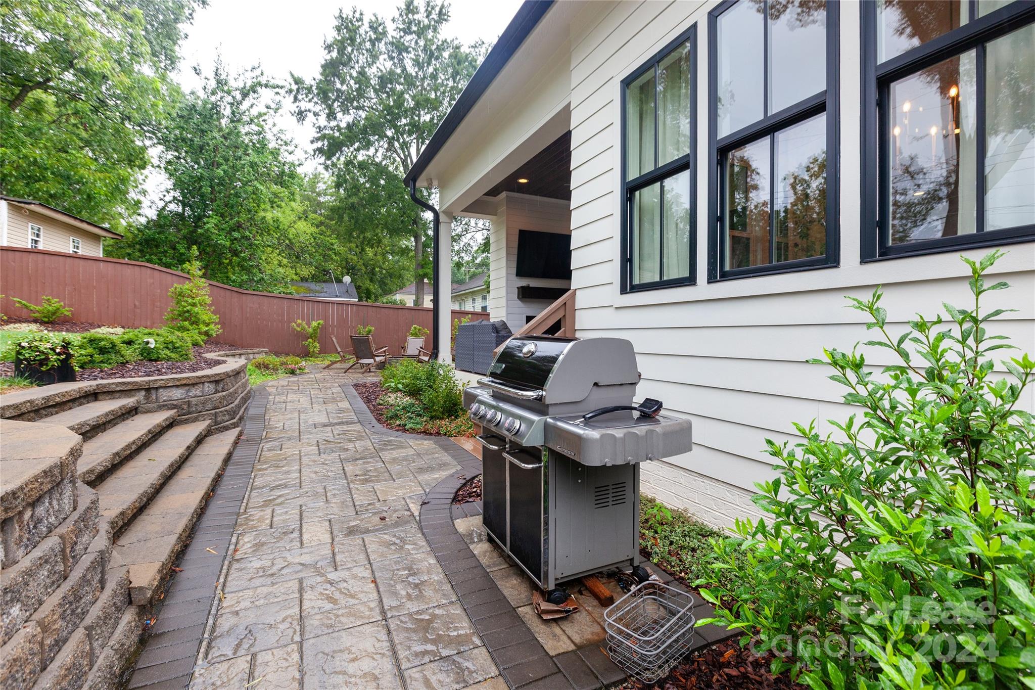 Villa Heights - Residential Lease