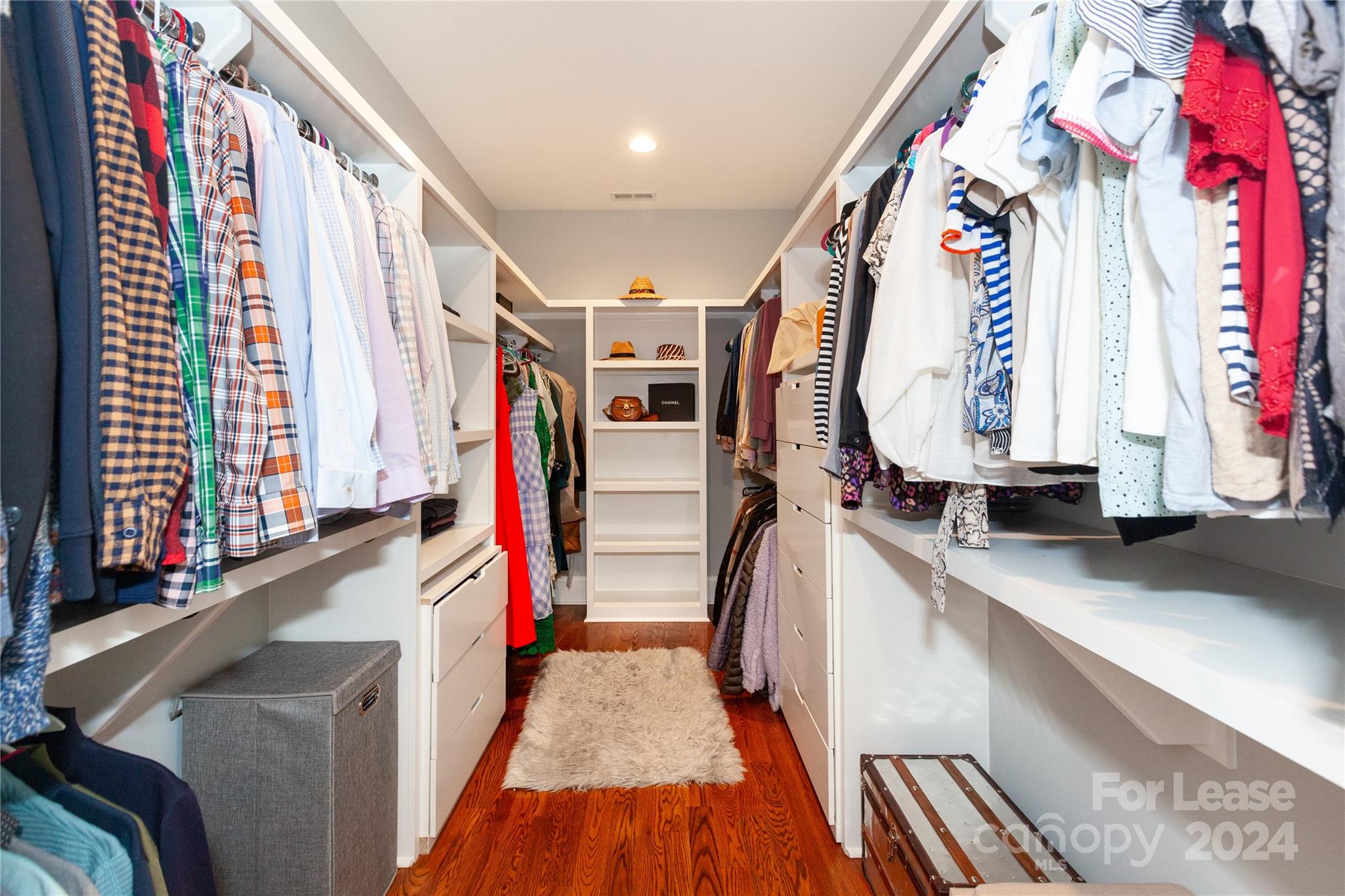 Villa Heights - Residential Lease