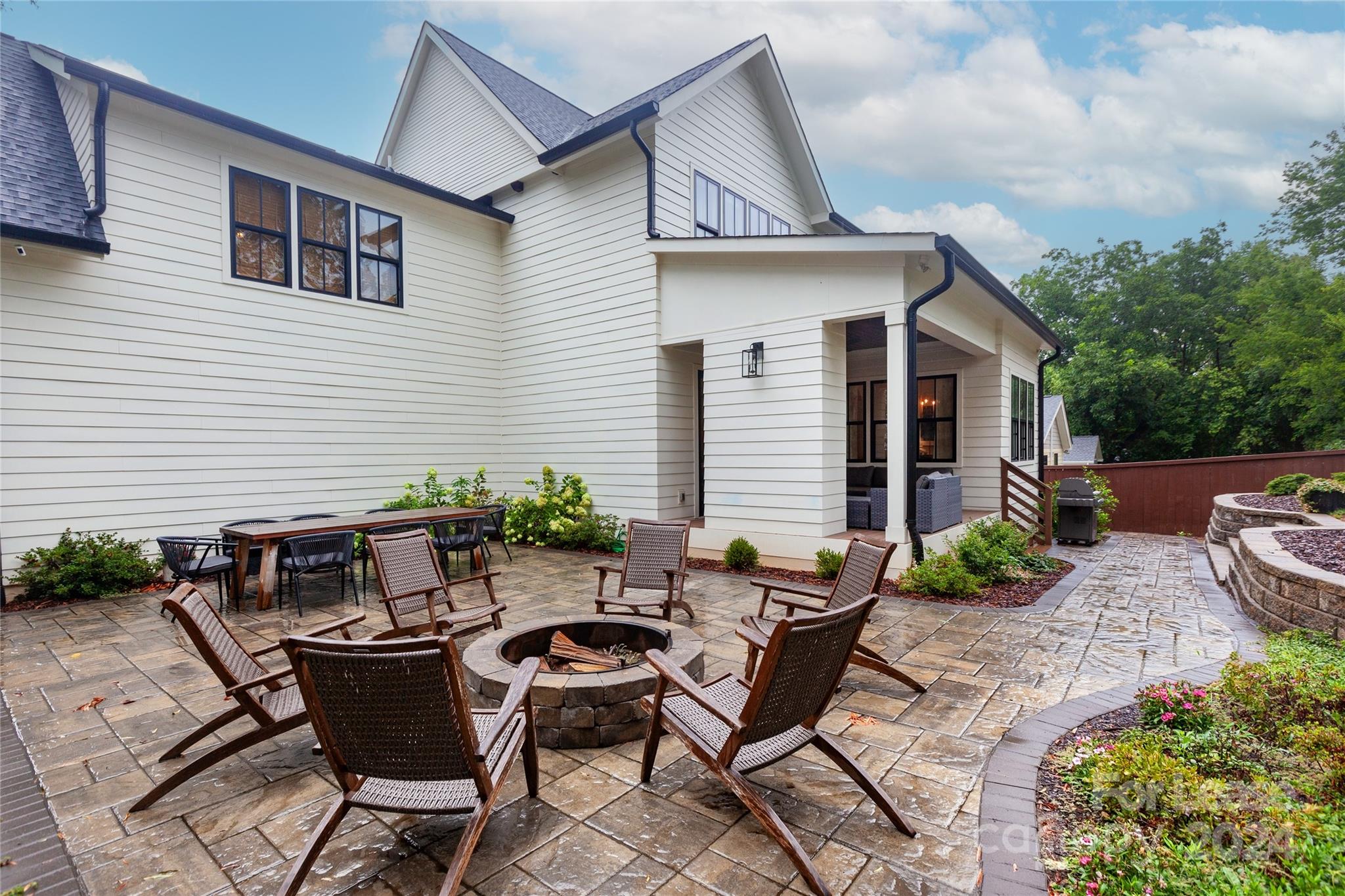 Villa Heights - Residential Lease