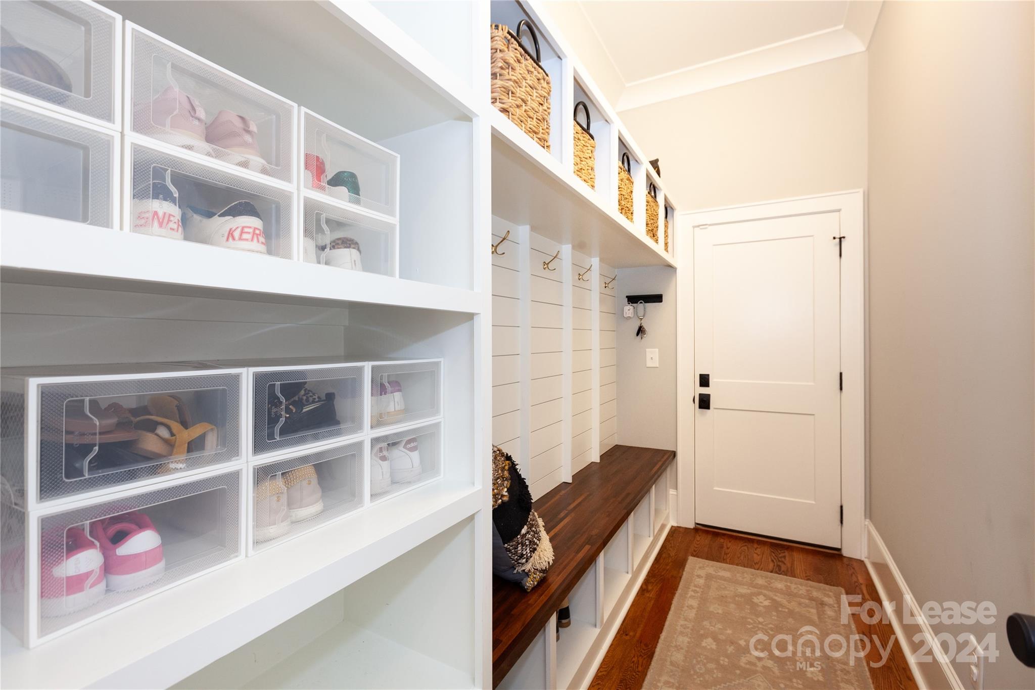 Villa Heights - Residential Lease