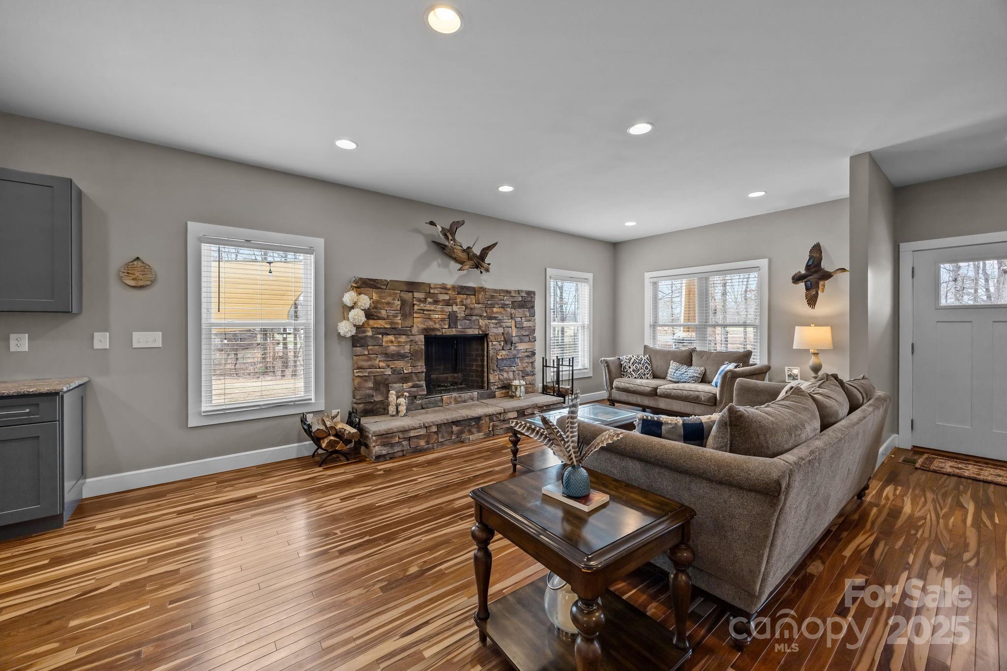 Vesuvius Meadows - Residential