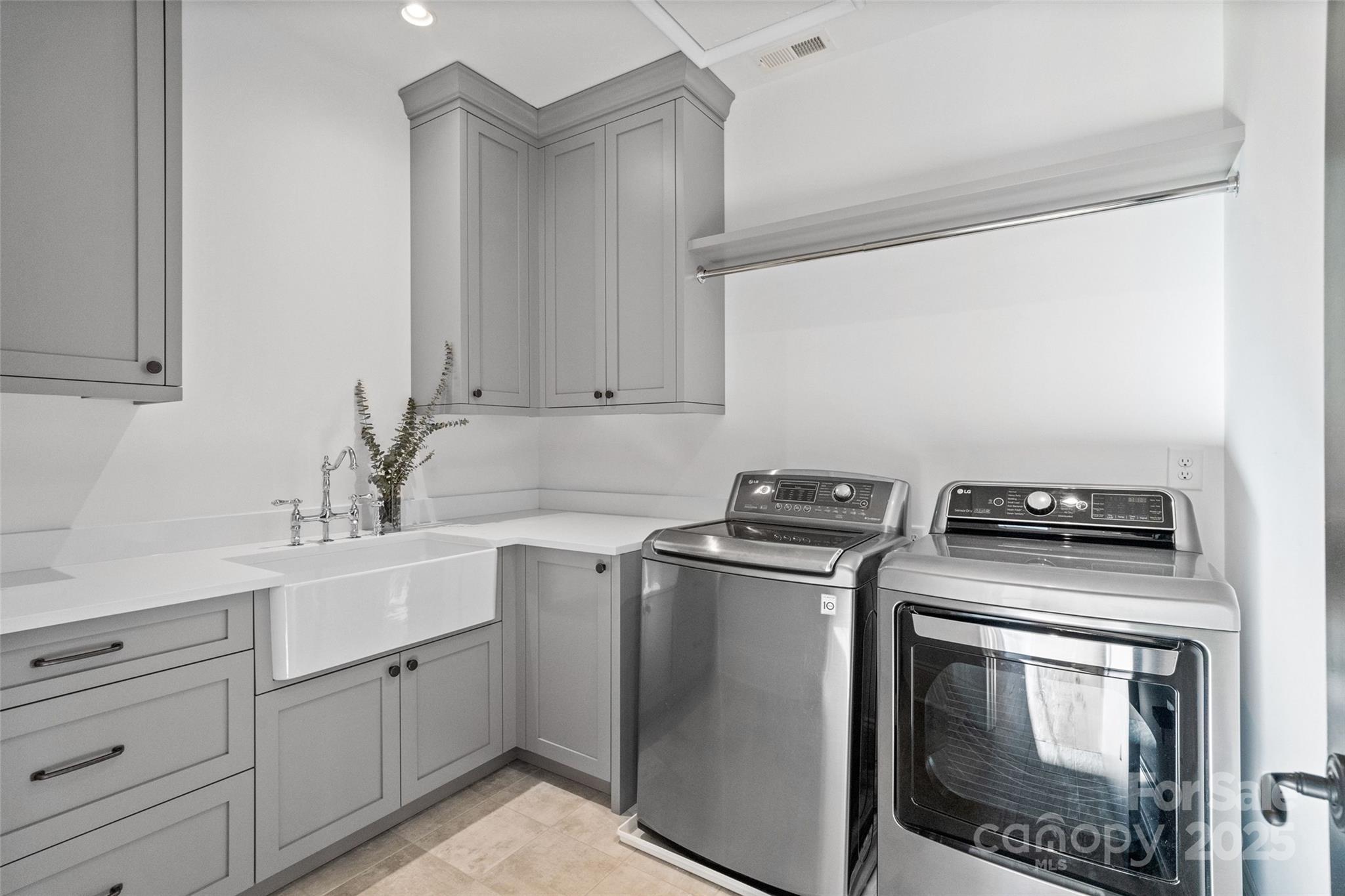 Chantilly - Residential