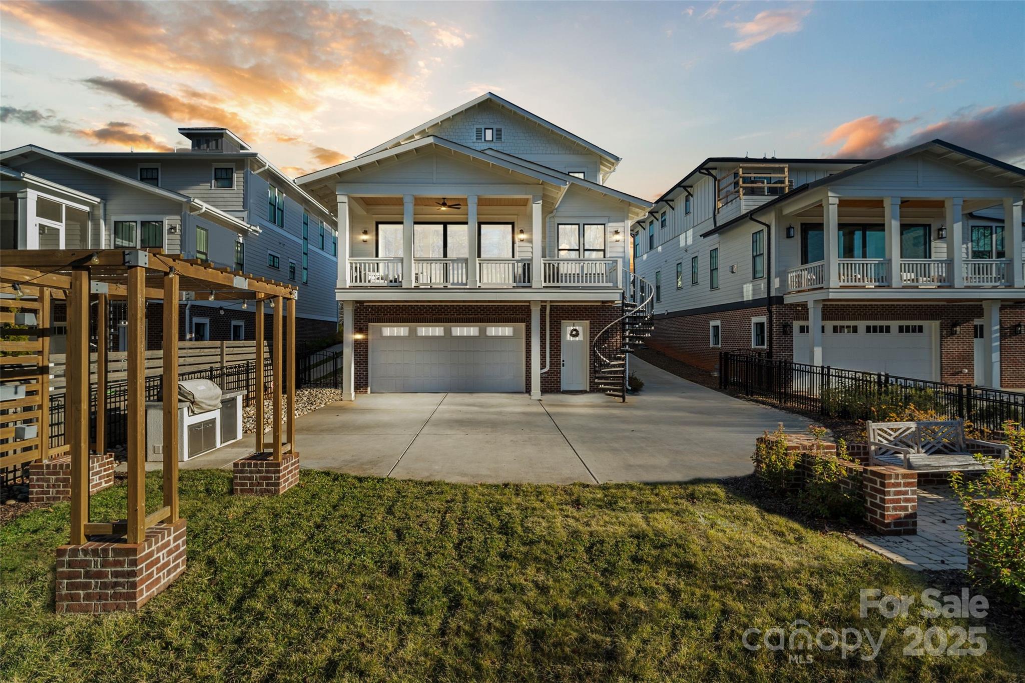 Chantilly - Residential